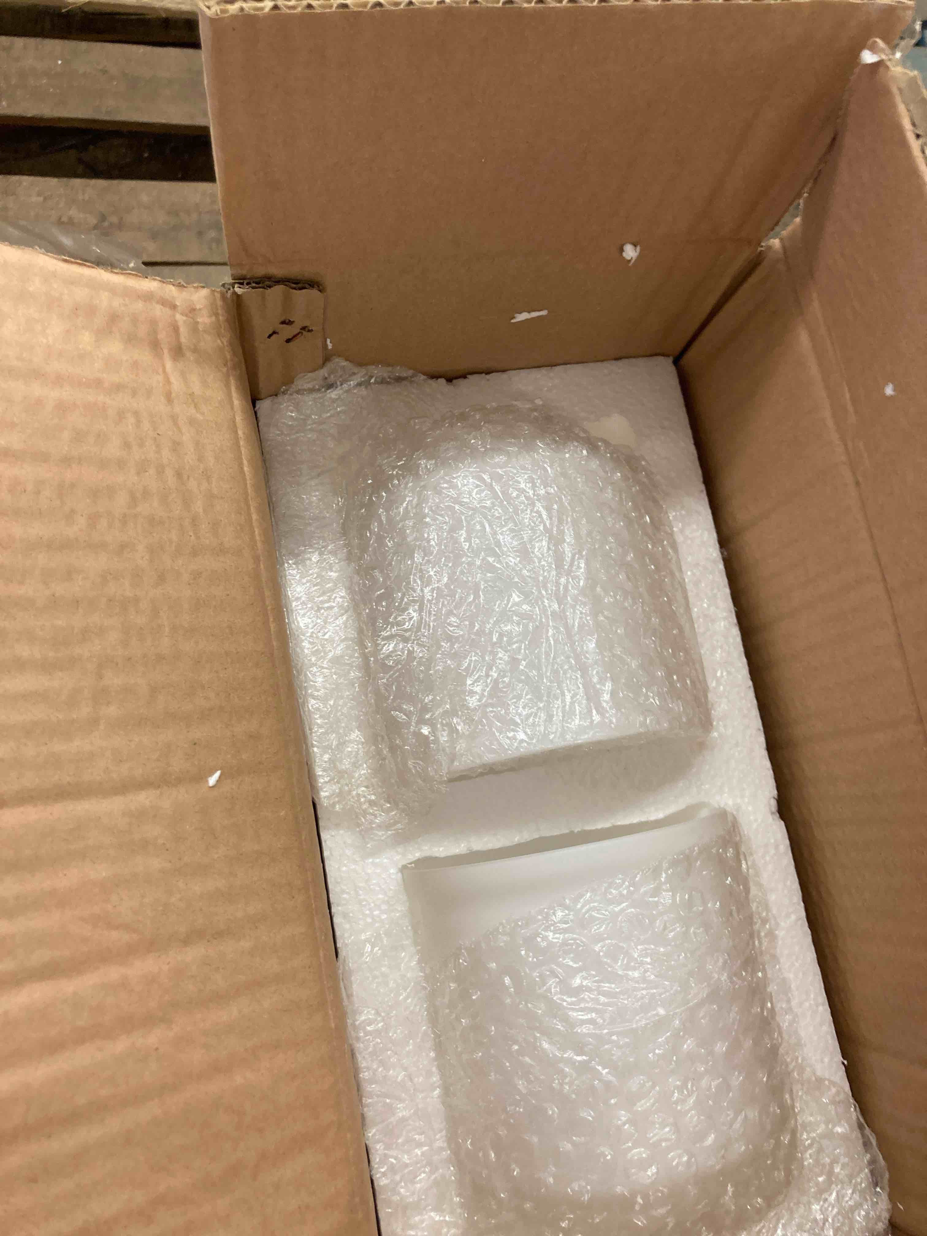 https://s3.amazonaws.com/lotting-images-prod/phillipi/BRN1917302_1751907457100.jpeg