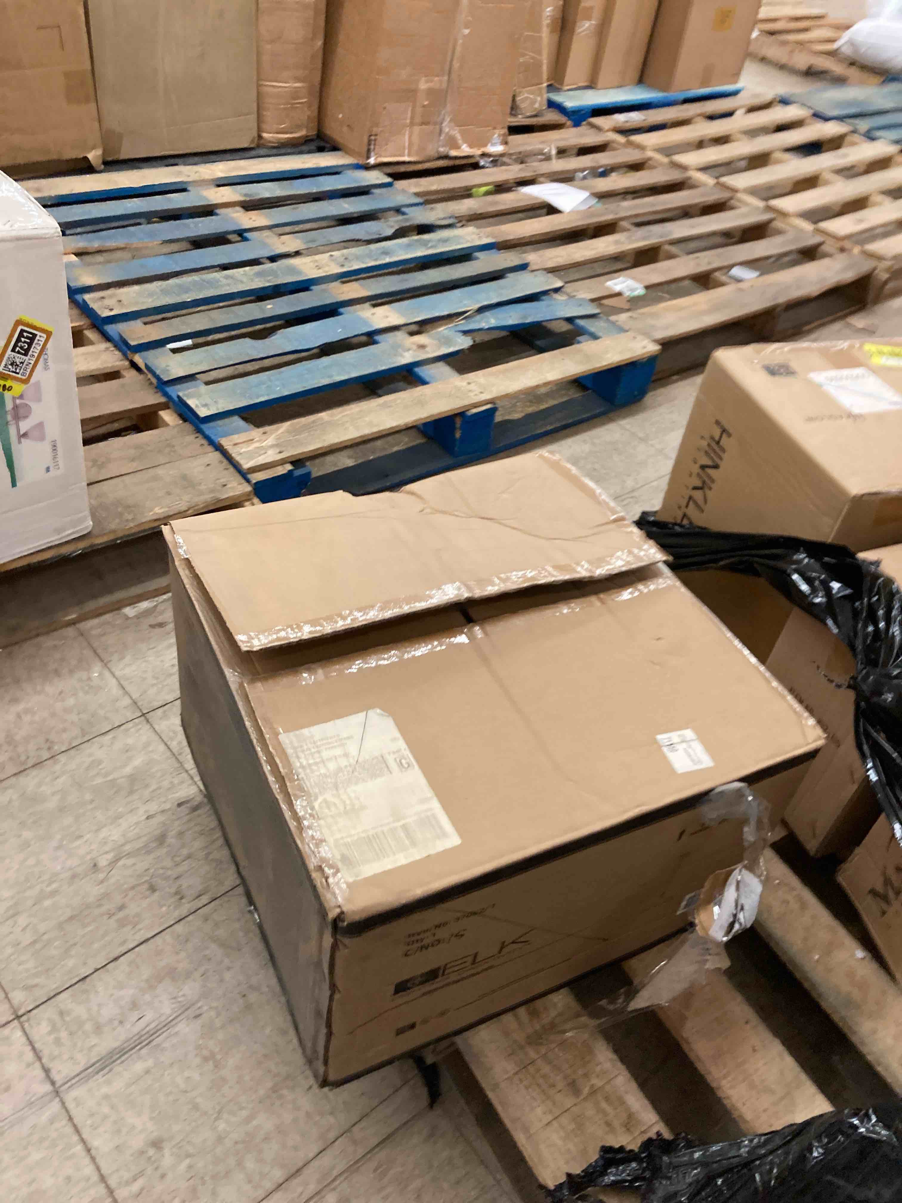 https://s3.amazonaws.com/lotting-images-prod/phillipi/BRN1917314_1751909105996.jpeg