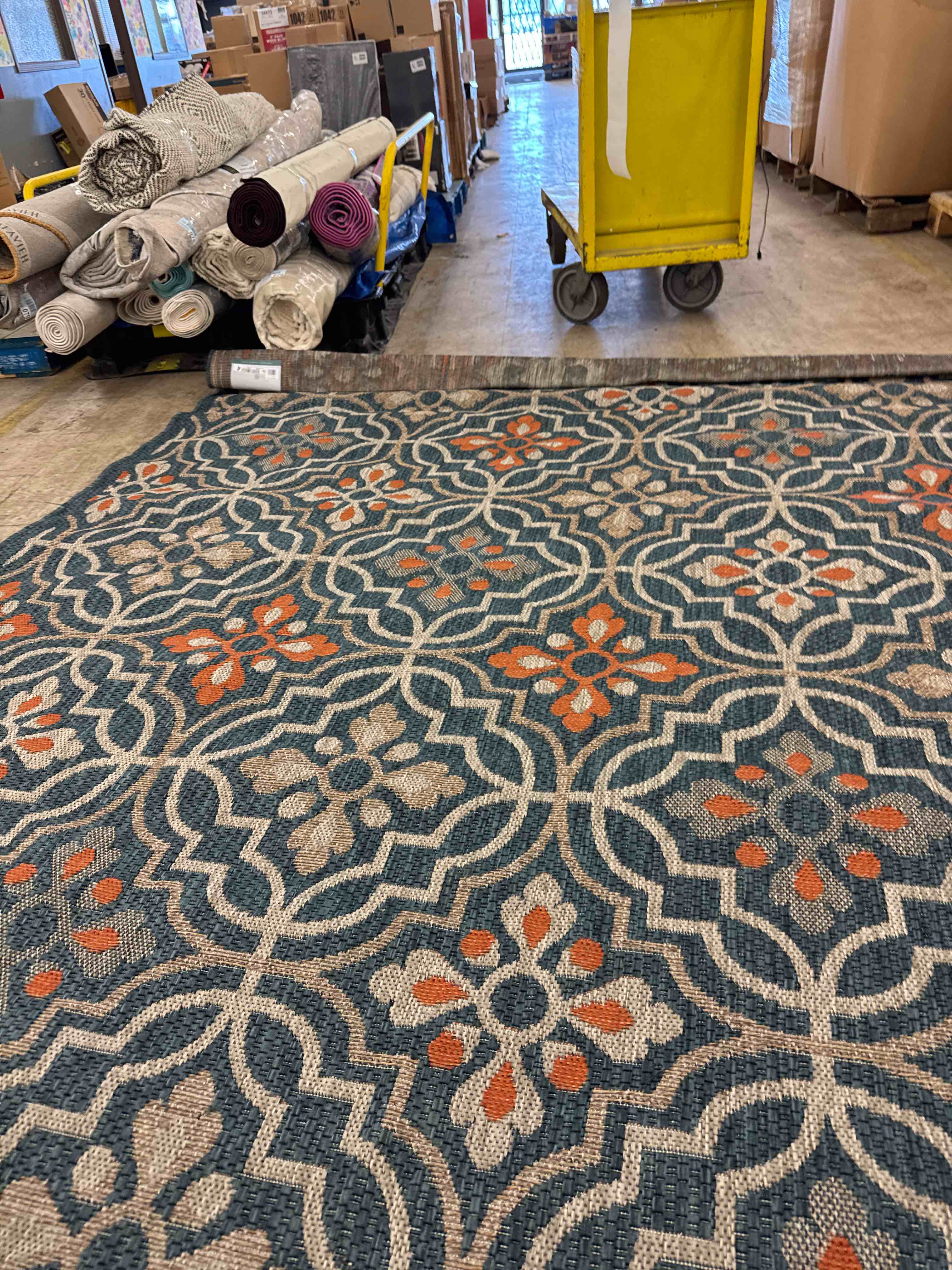 https://s3.amazonaws.com/lotting-images-prod/phillipi/BRN1917348_1751914898986.jpeg