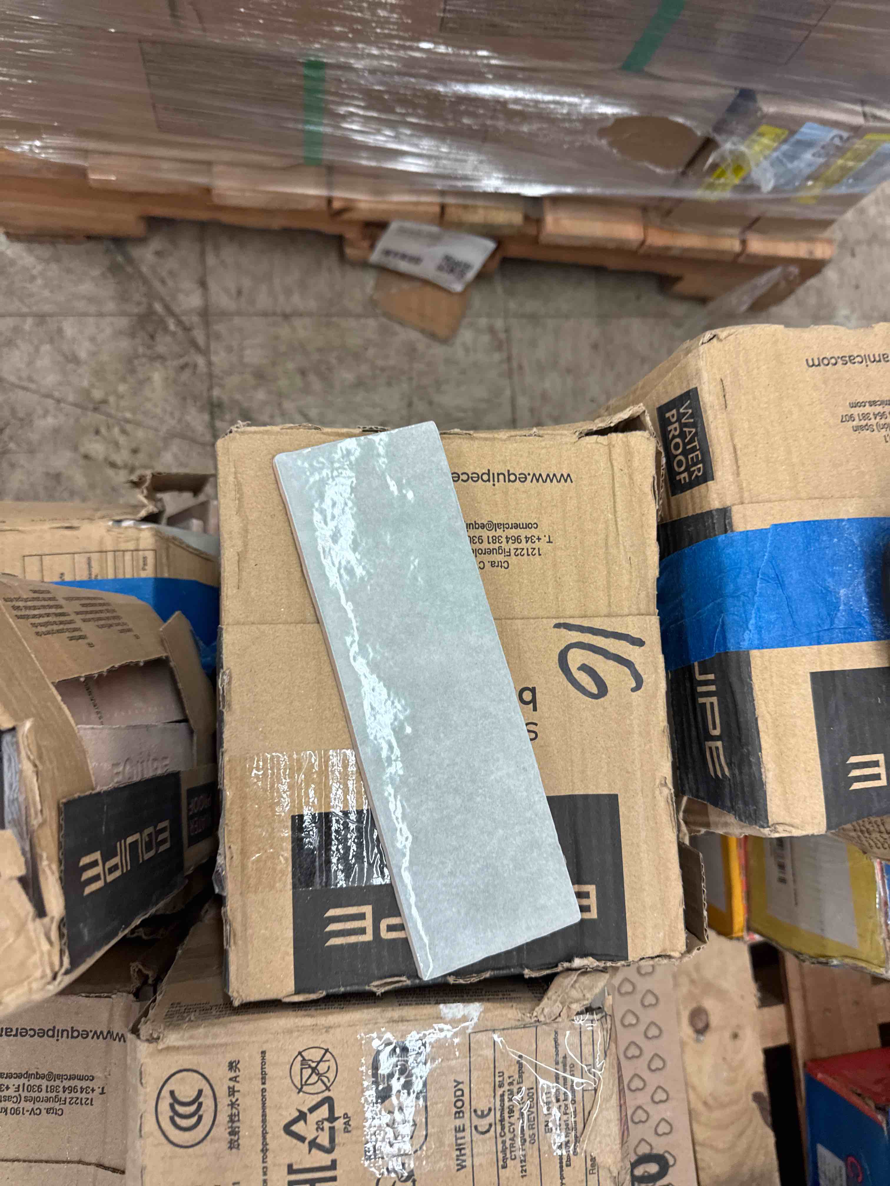 https://s3.amazonaws.com/lotting-images-prod/phillipi/BRN1917376_1752682492978.jpeg