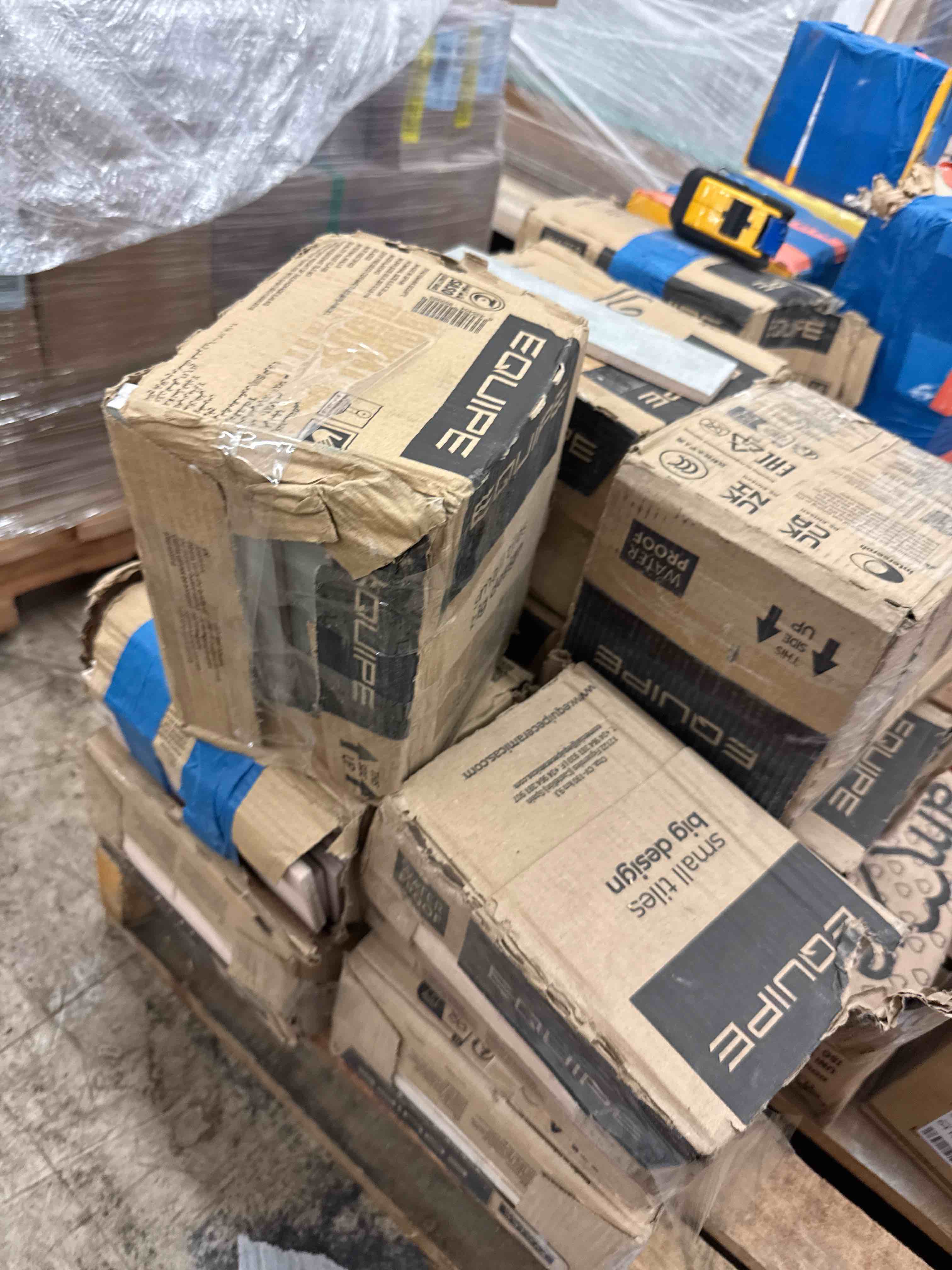 https://s3.amazonaws.com/lotting-images-prod/phillipi/BRN1917376_1752682495069.jpeg
