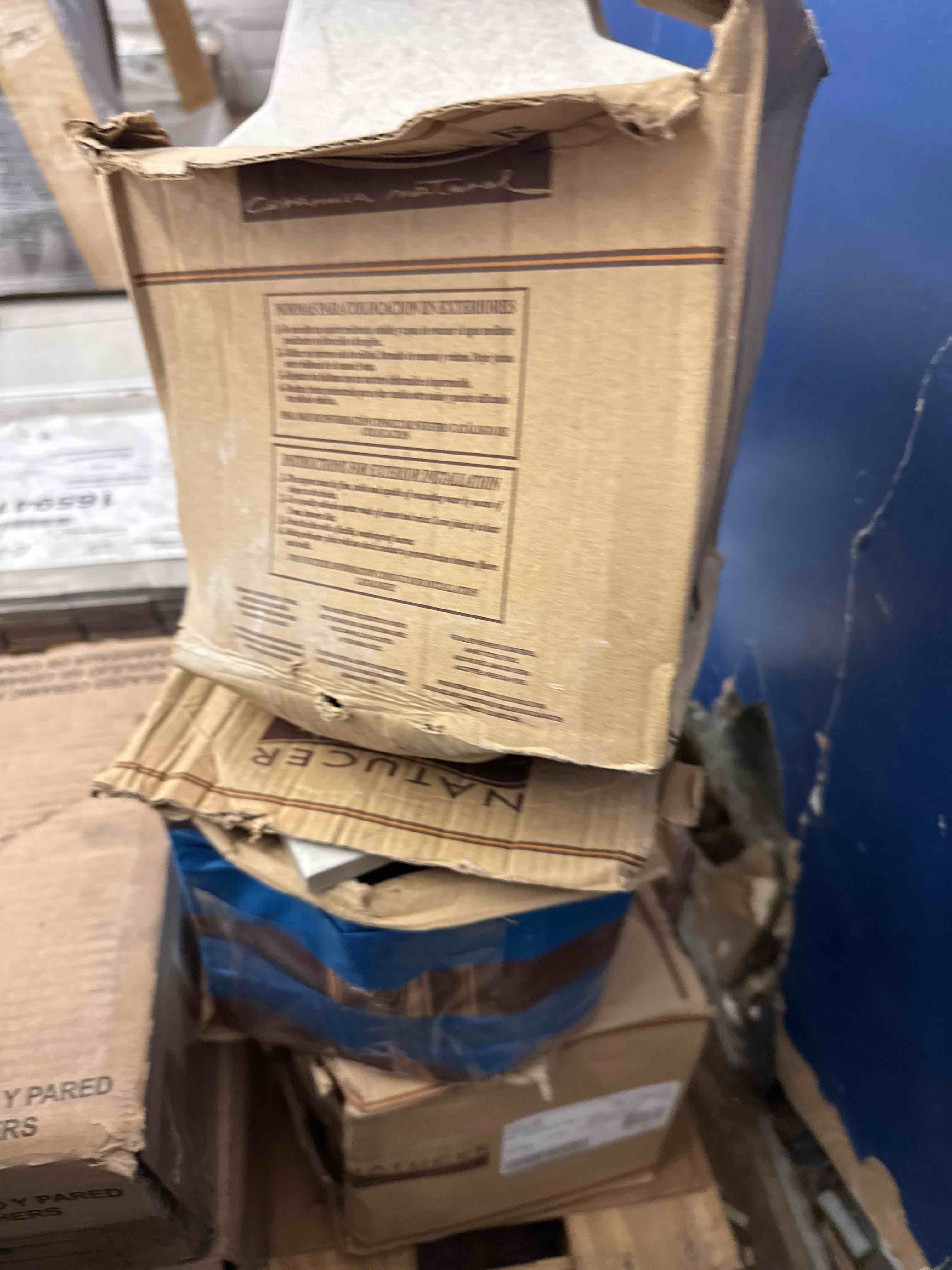 https://s3.amazonaws.com/lotting-images-prod/phillipi/BRN1917380_1752685164247.jpeg