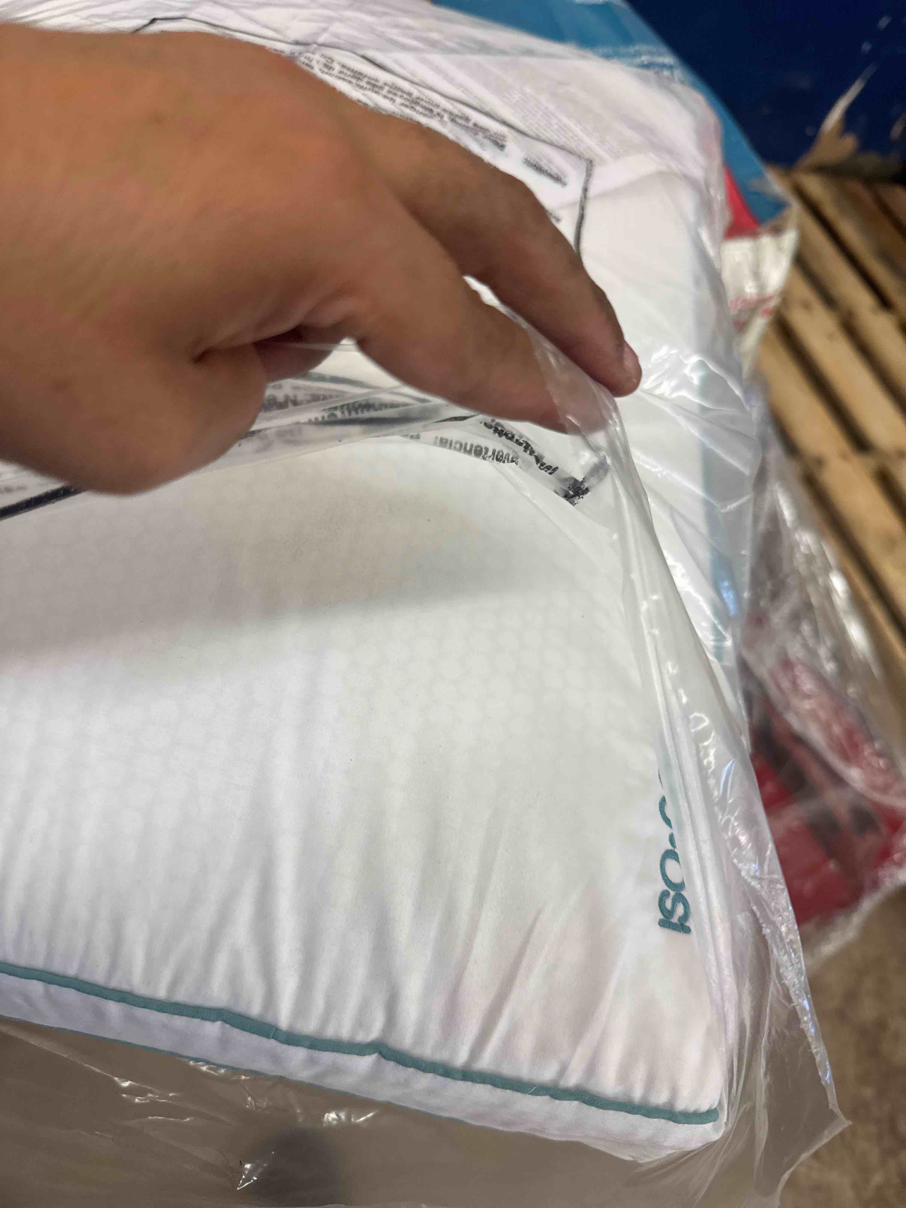https://s3.amazonaws.com/lotting-images-prod/phillipi/BRN1917418_1755014800511.jpeg