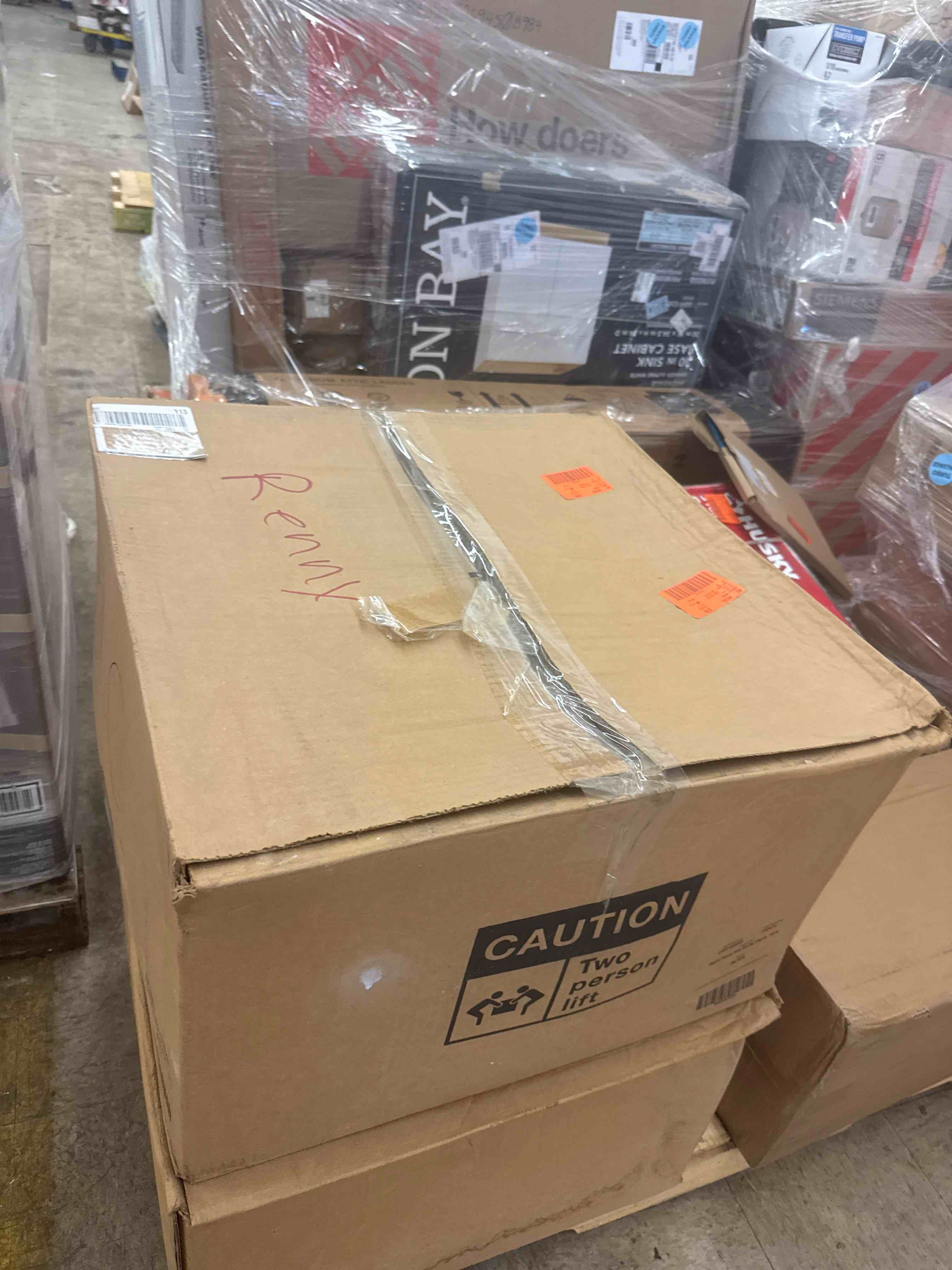 https://s3.amazonaws.com/lotting-images-prod/phillipi/BRN1917437_1755017593897.jpeg