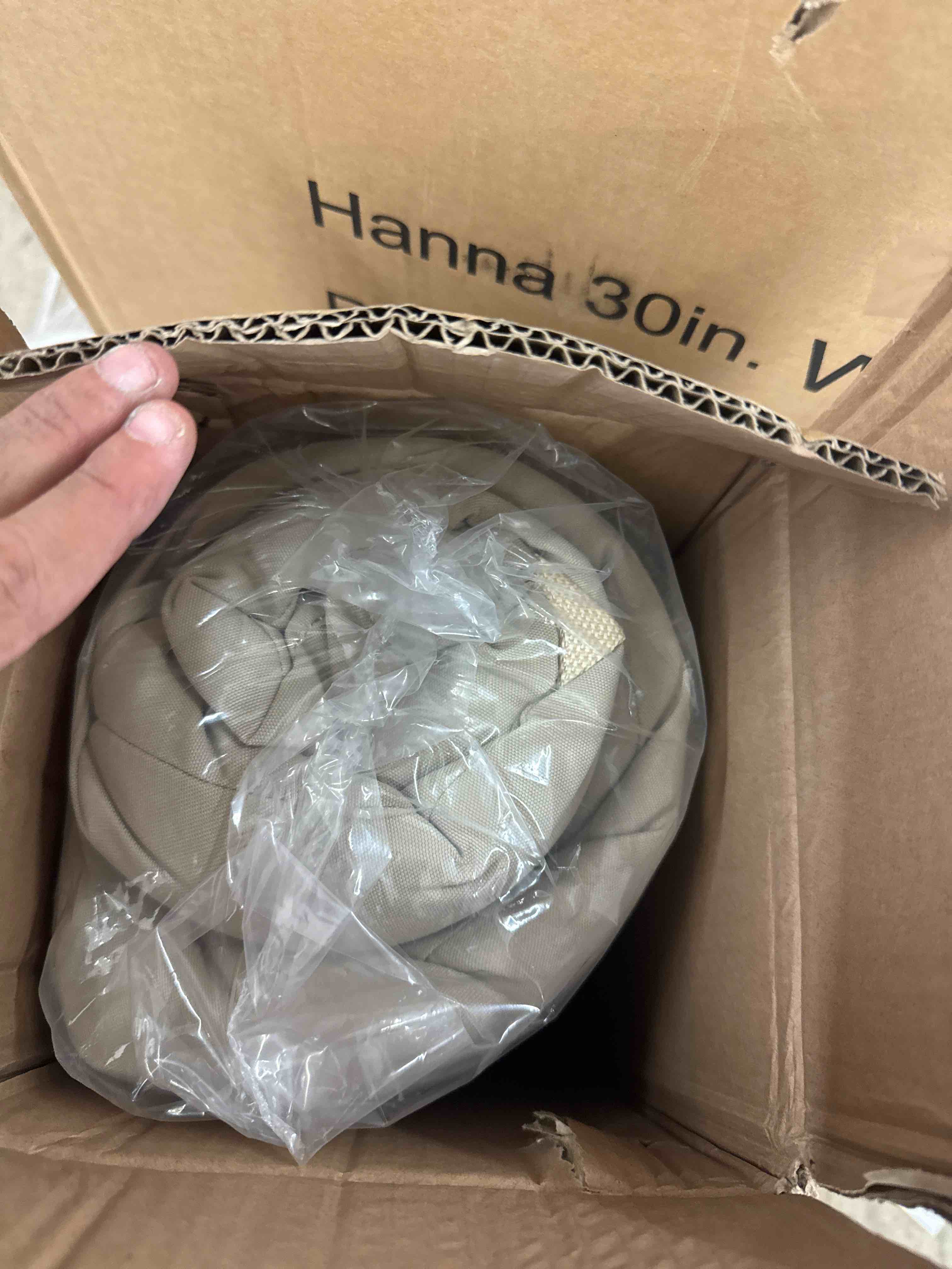 https://s3.amazonaws.com/lotting-images-prod/phillipi/BRN1917453_1755020061020.jpeg