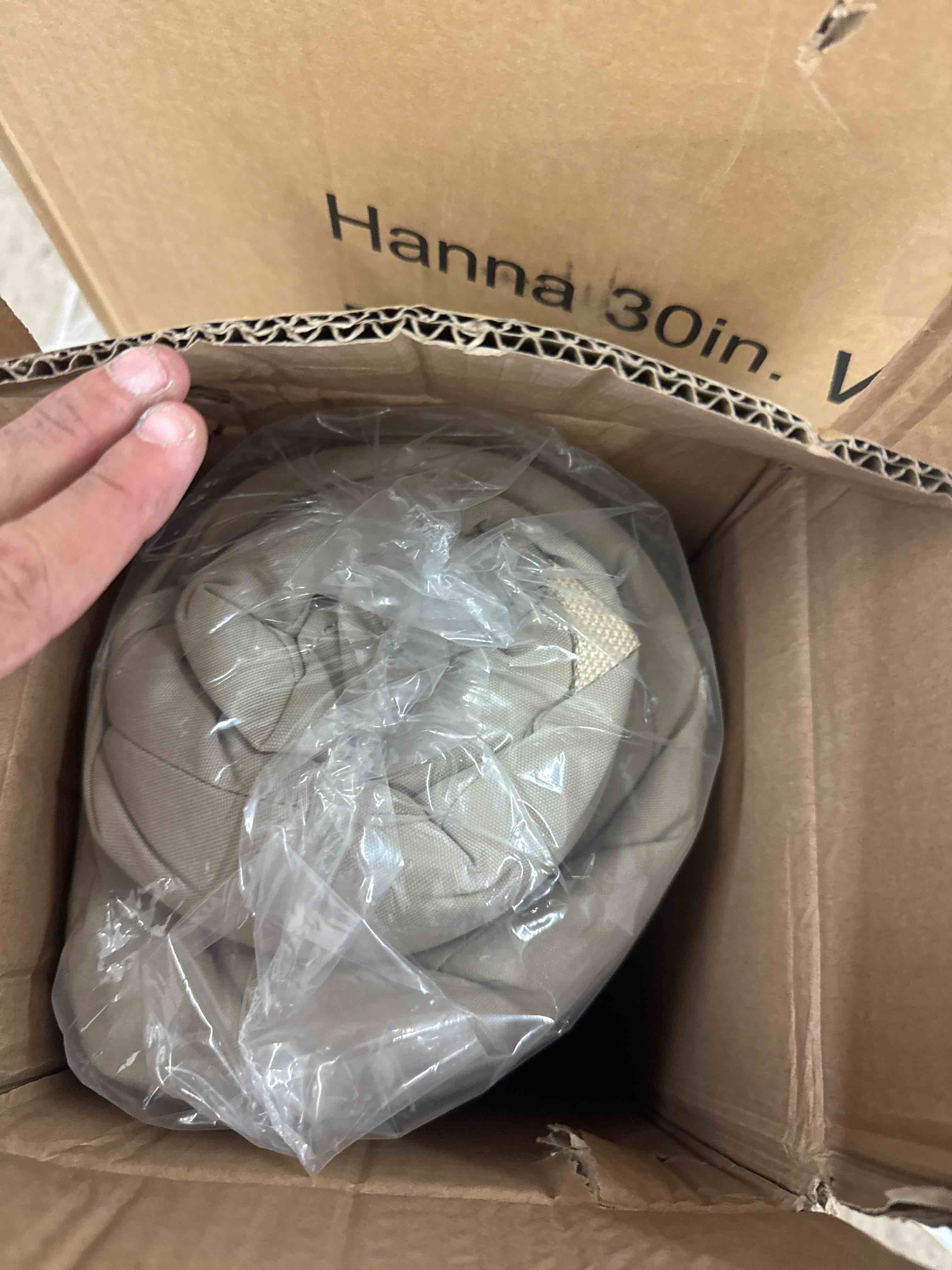 https://s3.amazonaws.com/lotting-images-prod/phillipi/BRN1917453_1755020061839.jpeg