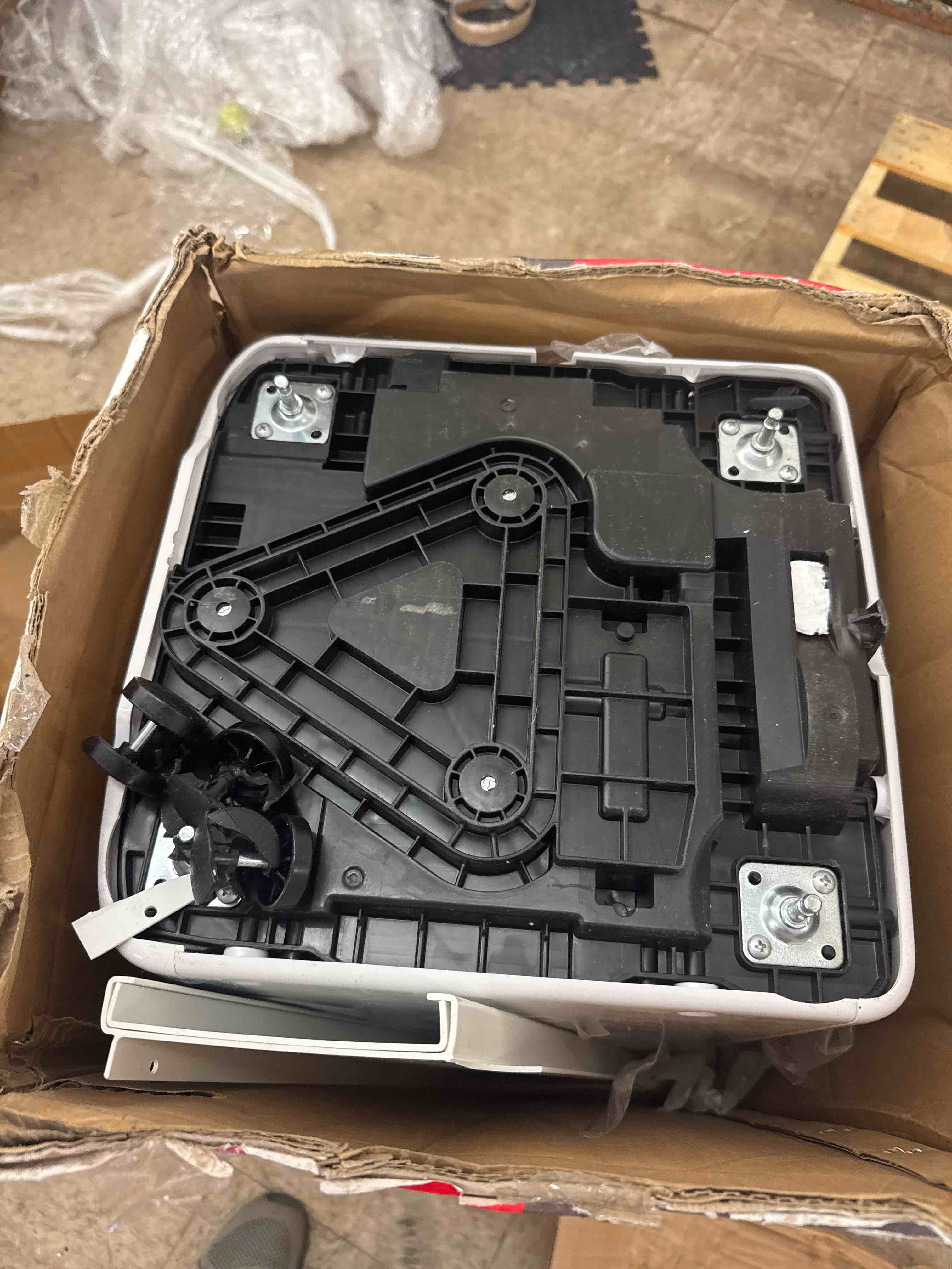 https://s3.amazonaws.com/lotting-images-prod/phillipi/BRN1917455_1755020619999.jpeg