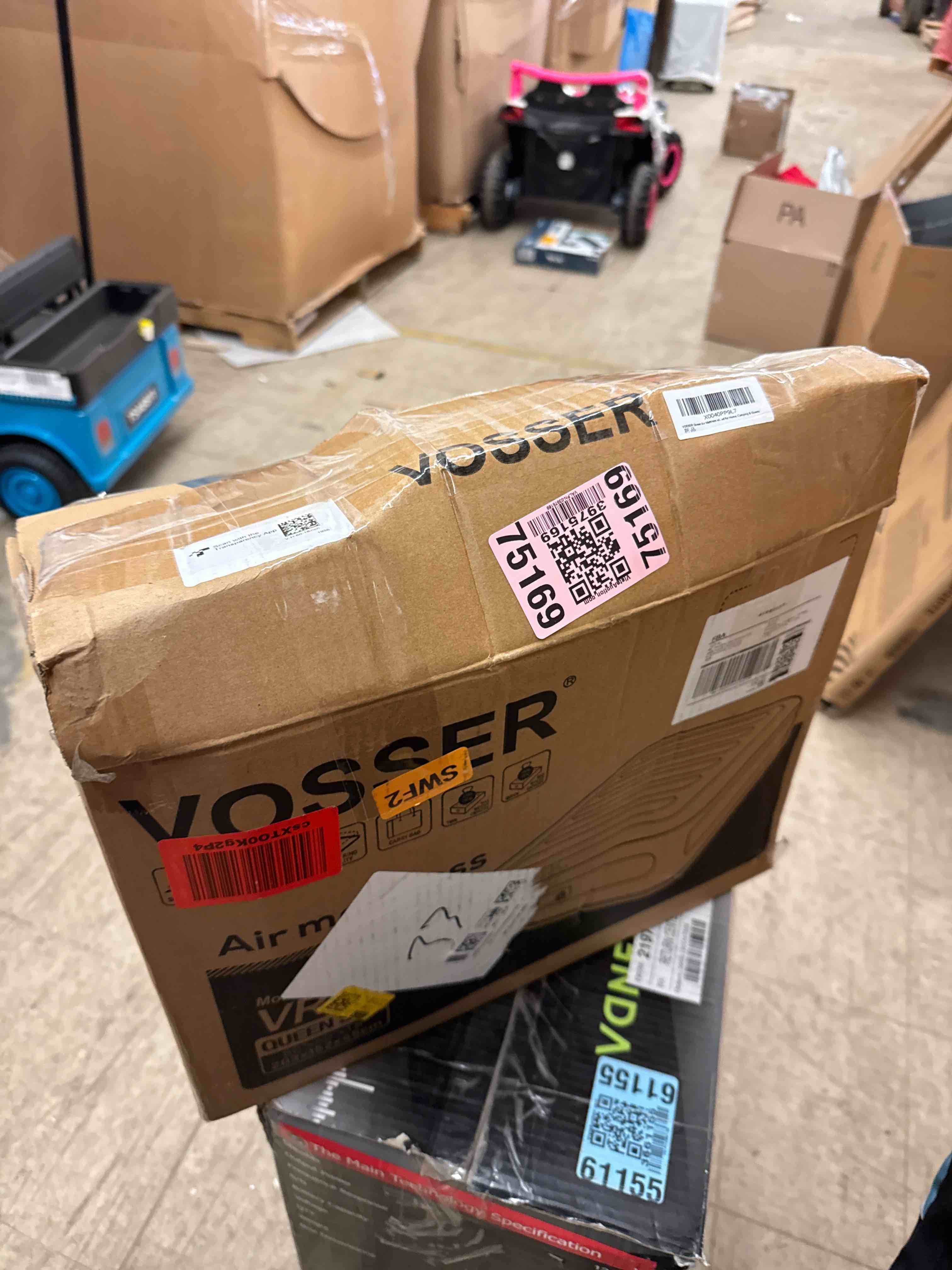 https://s3.amazonaws.com/lotting-images-prod/phillipi/BRN1918016_1745350094059.jpeg