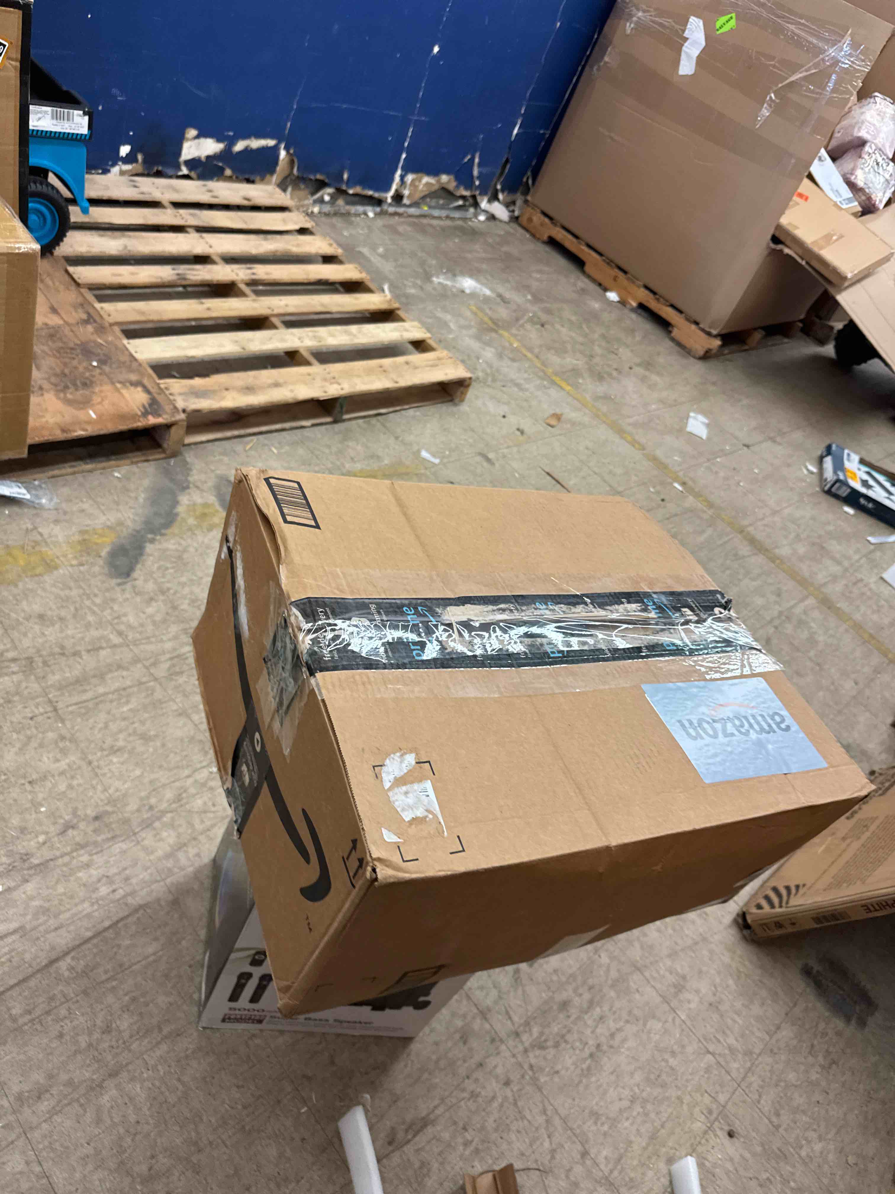 https://s3.amazonaws.com/lotting-images-prod/phillipi/BRN1918031_1745352875405.jpeg
