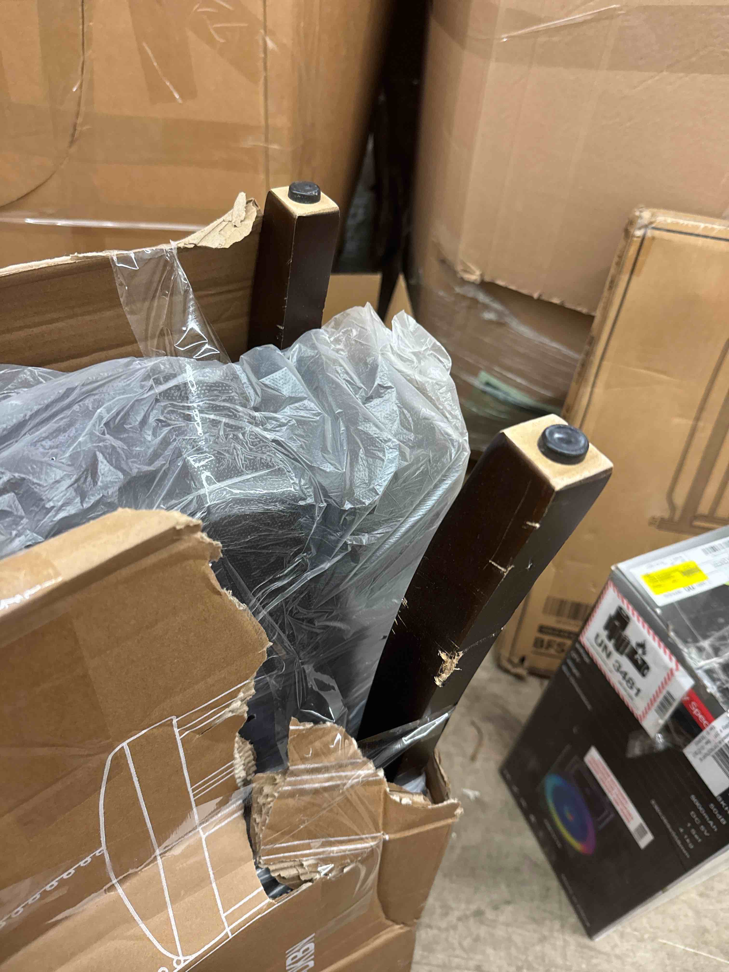 https://s3.amazonaws.com/lotting-images-prod/phillipi/BRN1918045_1745419606983.jpeg