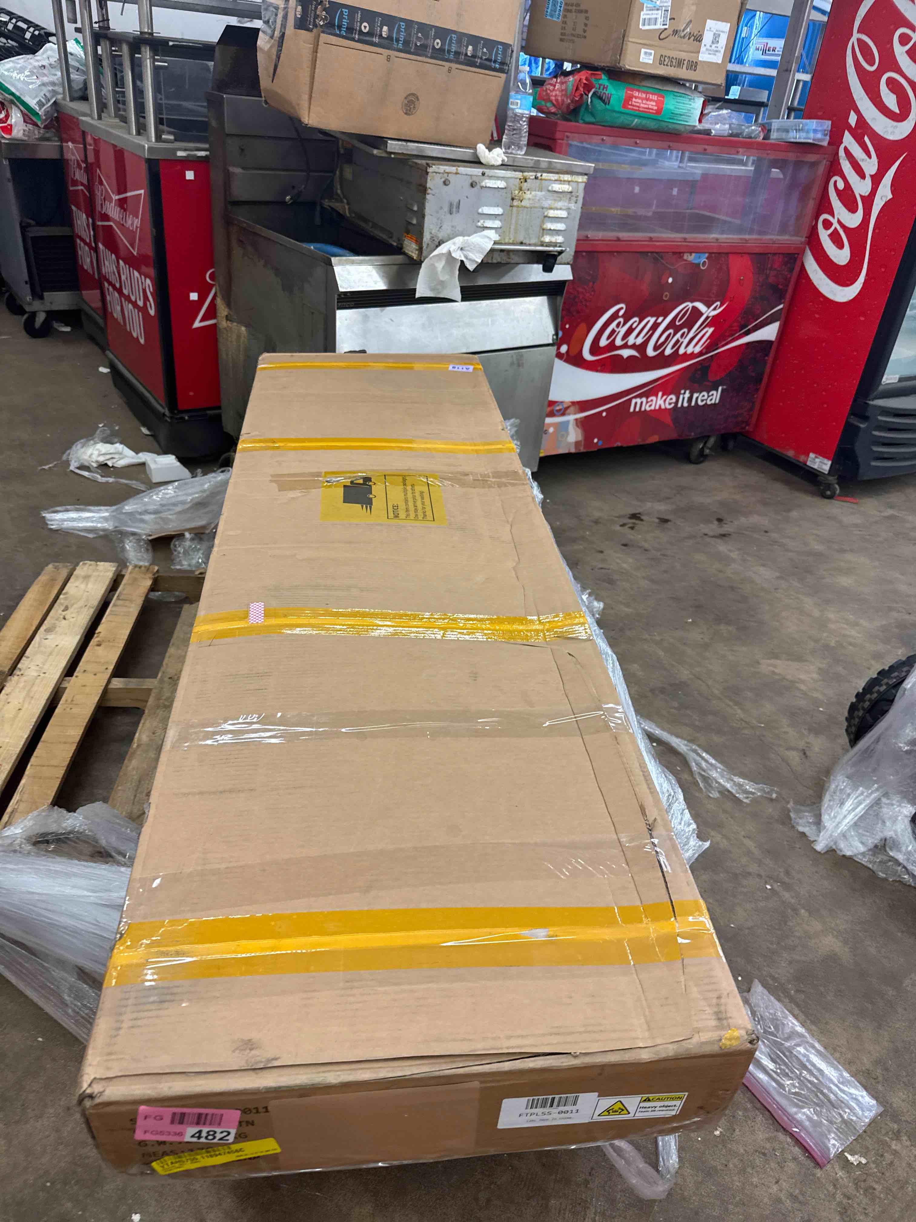 https://s3.amazonaws.com/lotting-images-prod/phillipi/BRN1918117_1745600588586.jpeg