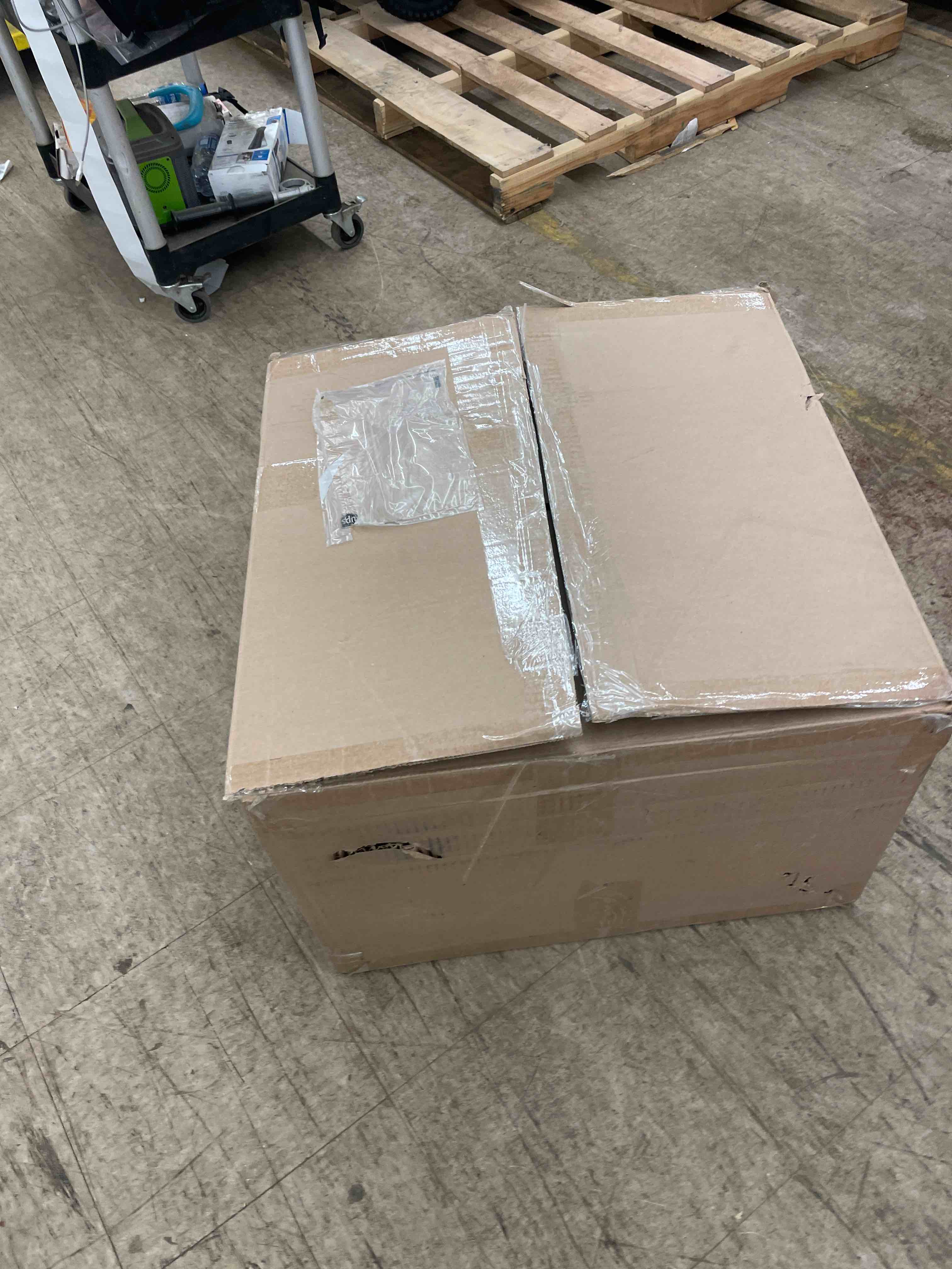 https://s3.amazonaws.com/lotting-images-prod/phillipi/BRN1918173_1745668543182.jpeg