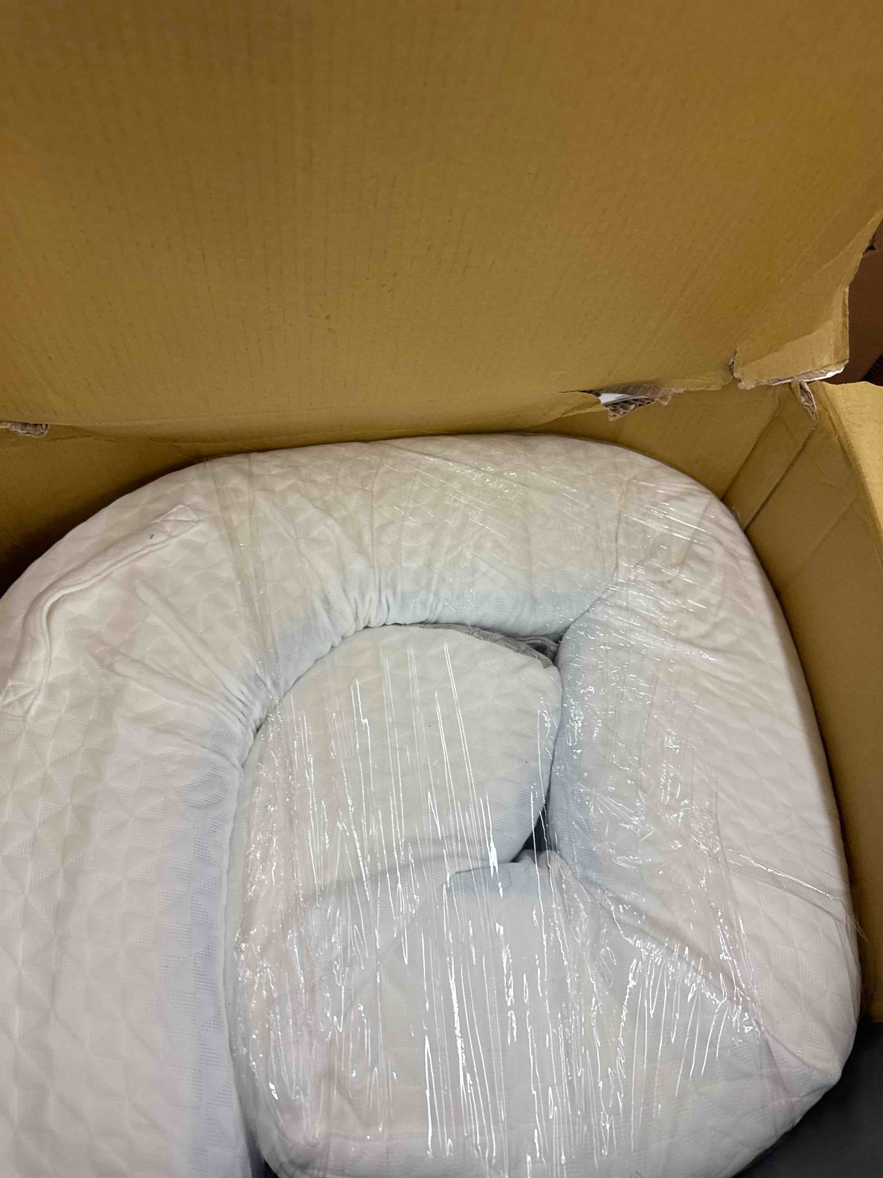 https://s3.amazonaws.com/lotting-images-prod/phillipi/BRN1918175_1745668720186.jpeg