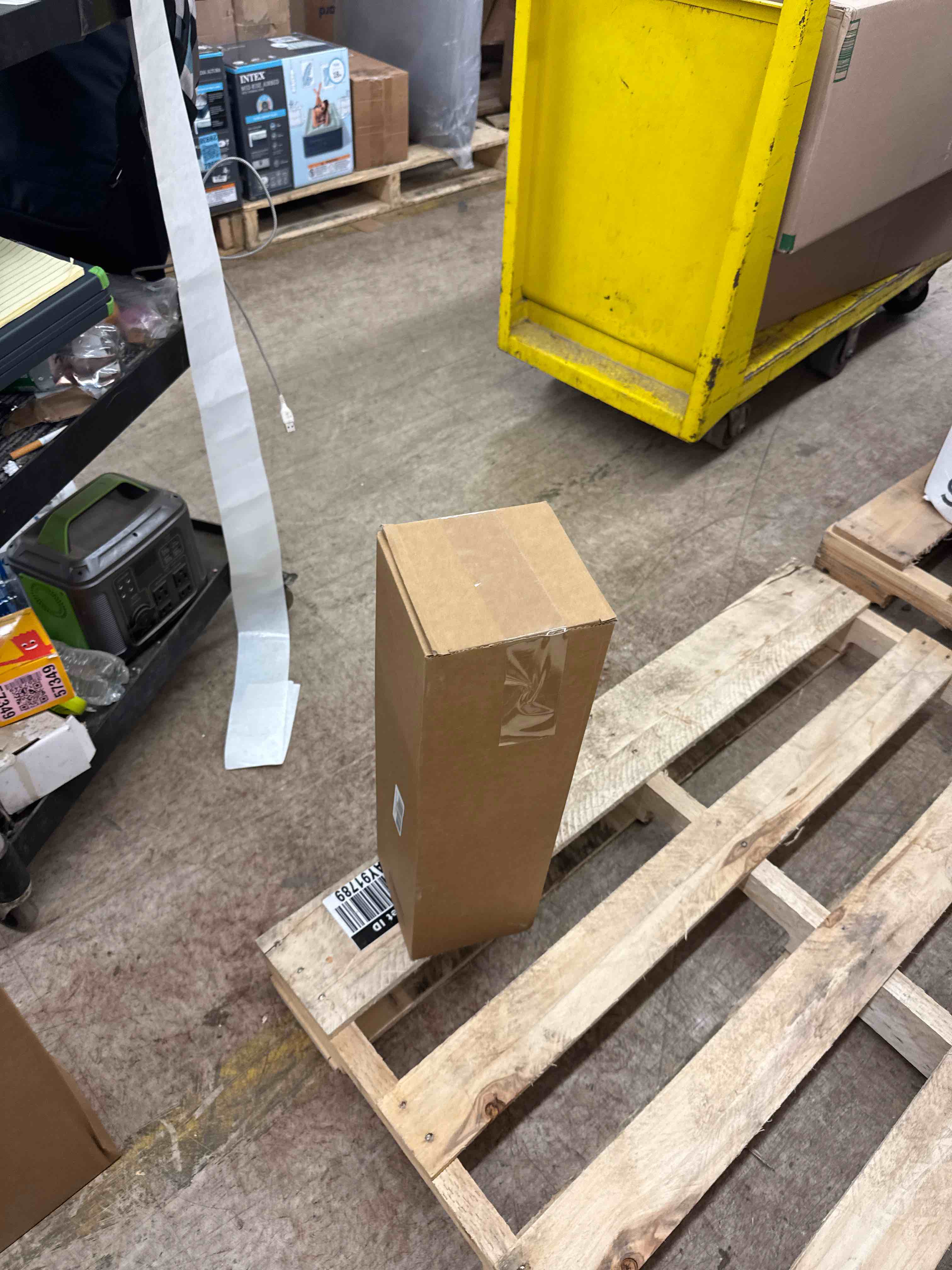 https://s3.amazonaws.com/lotting-images-prod/phillipi/BRN1918183_1745669938089.jpeg