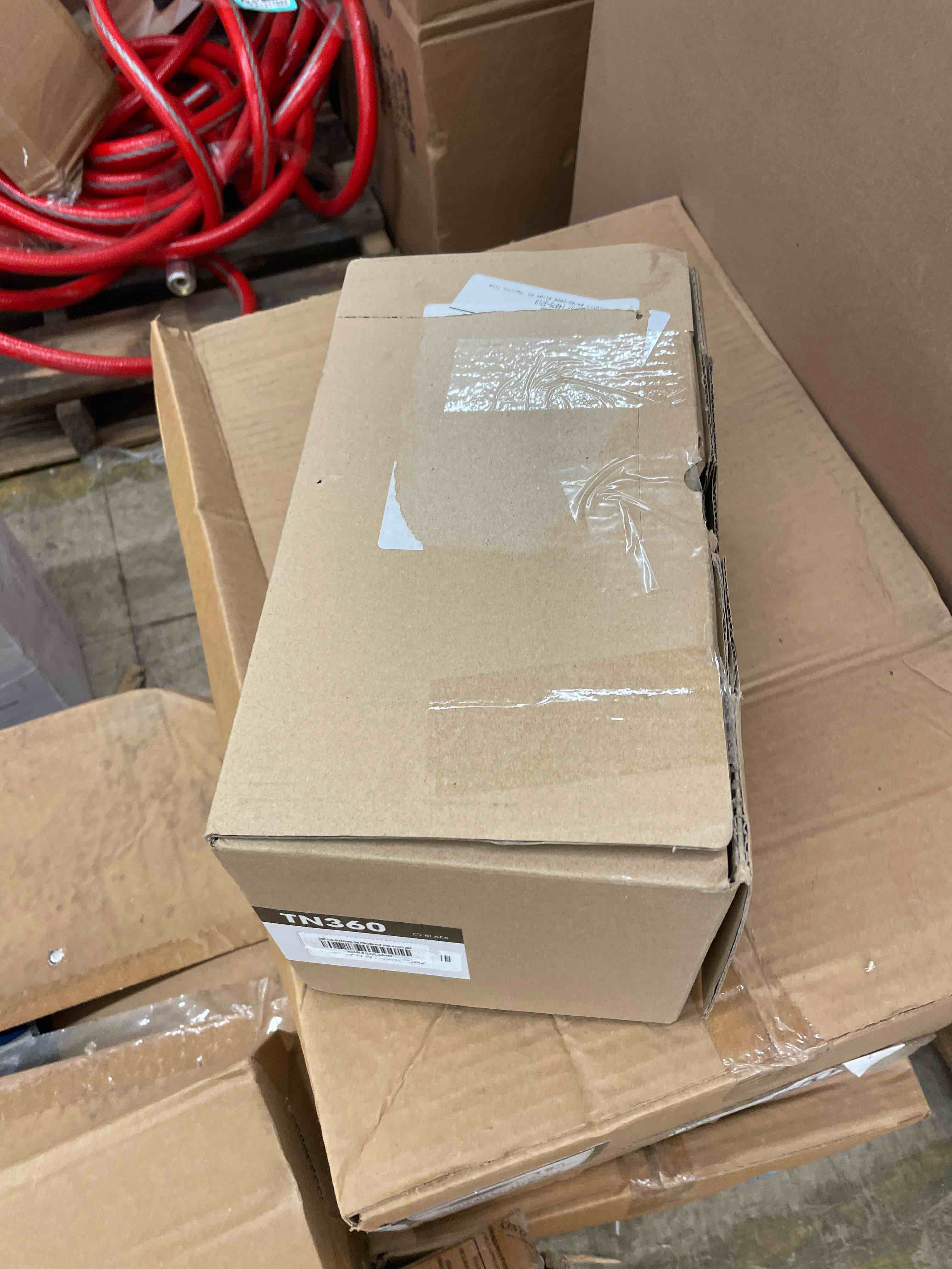 https://s3.amazonaws.com/lotting-images-prod/phillipi/BRN1918198_1745671299887.jpeg