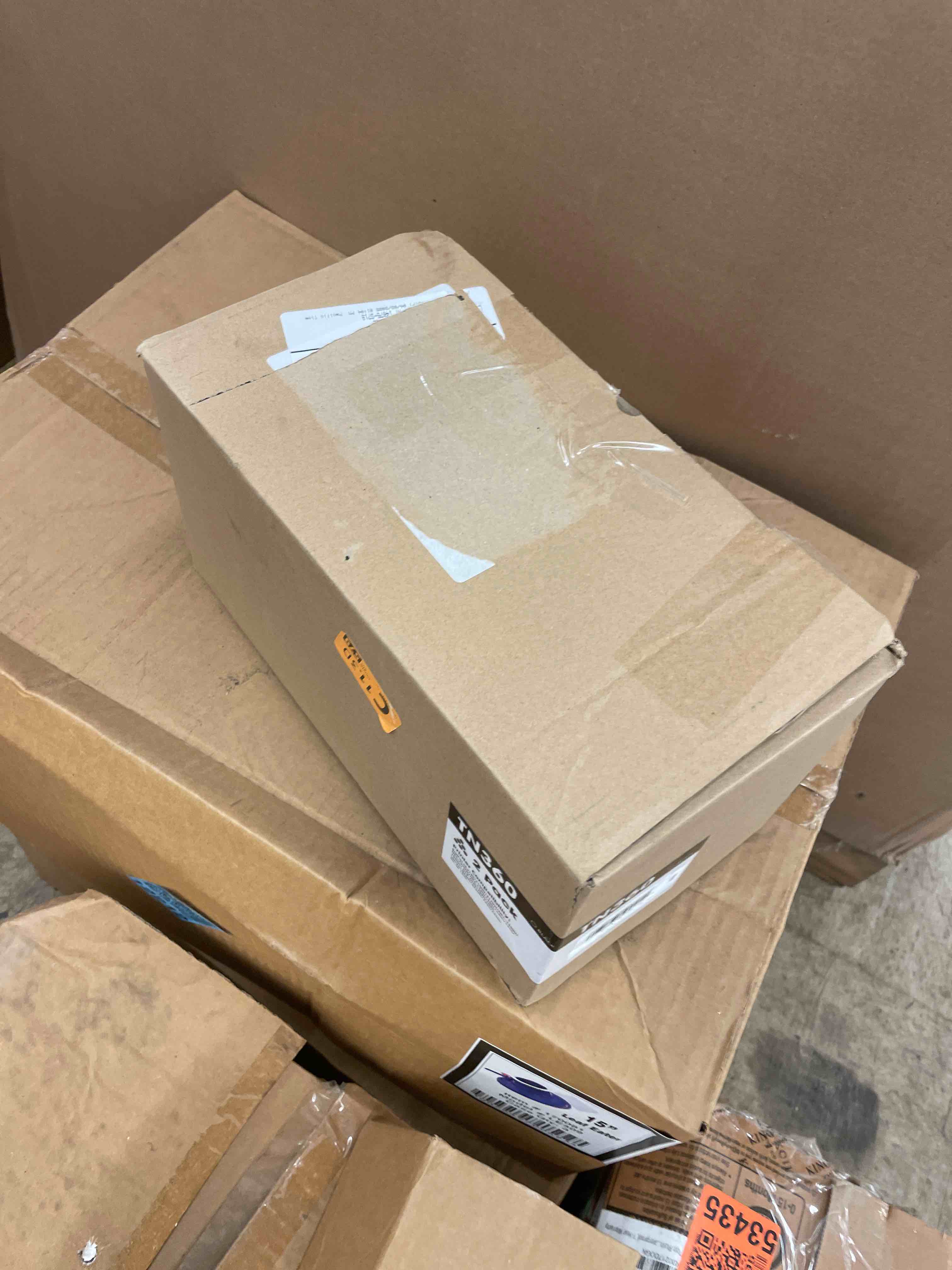 https://s3.amazonaws.com/lotting-images-prod/phillipi/BRN1918198_1745671301397.jpeg