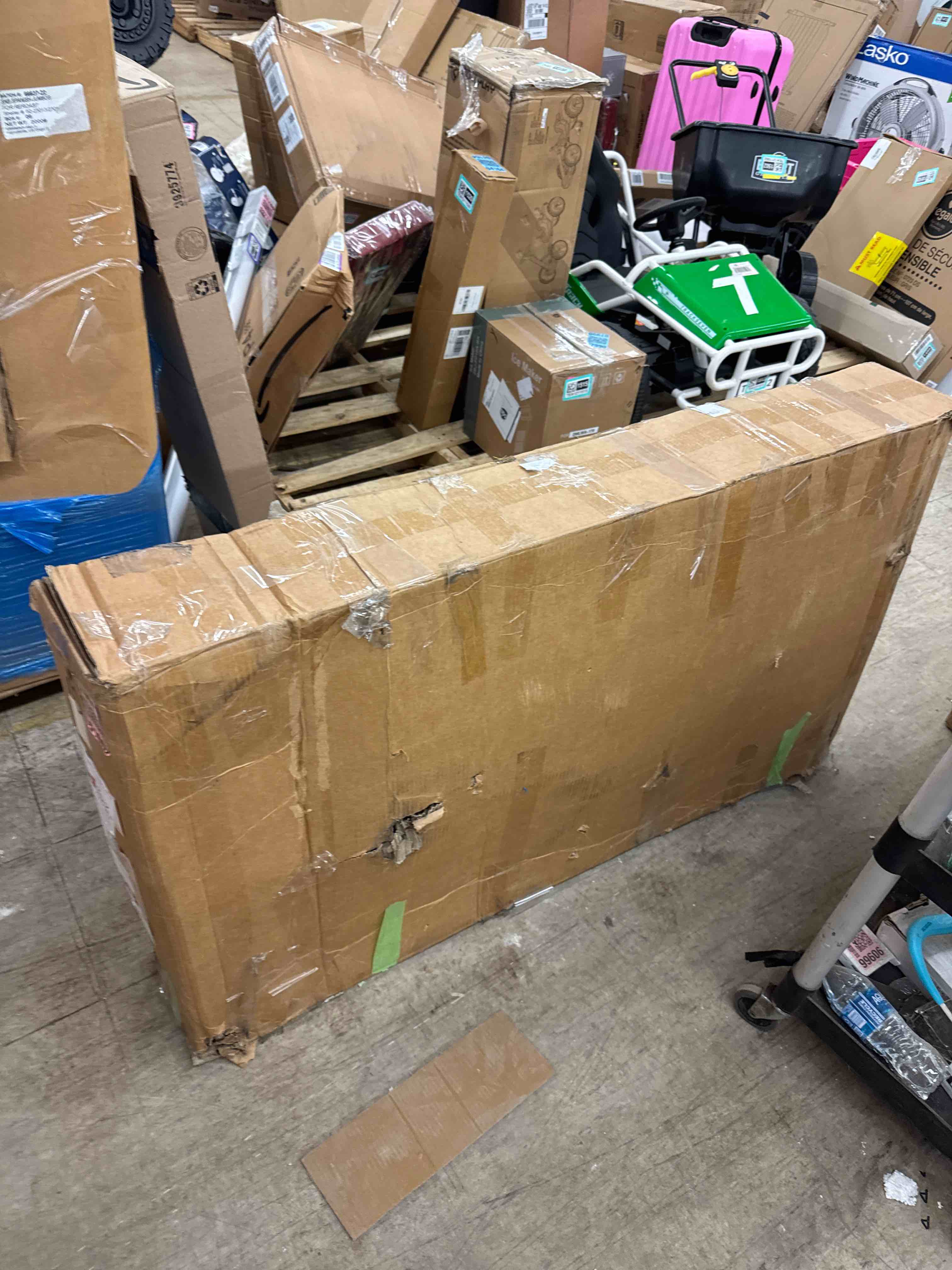 https://s3.amazonaws.com/lotting-images-prod/phillipi/BRN1918238_1745679180332.jpeg
