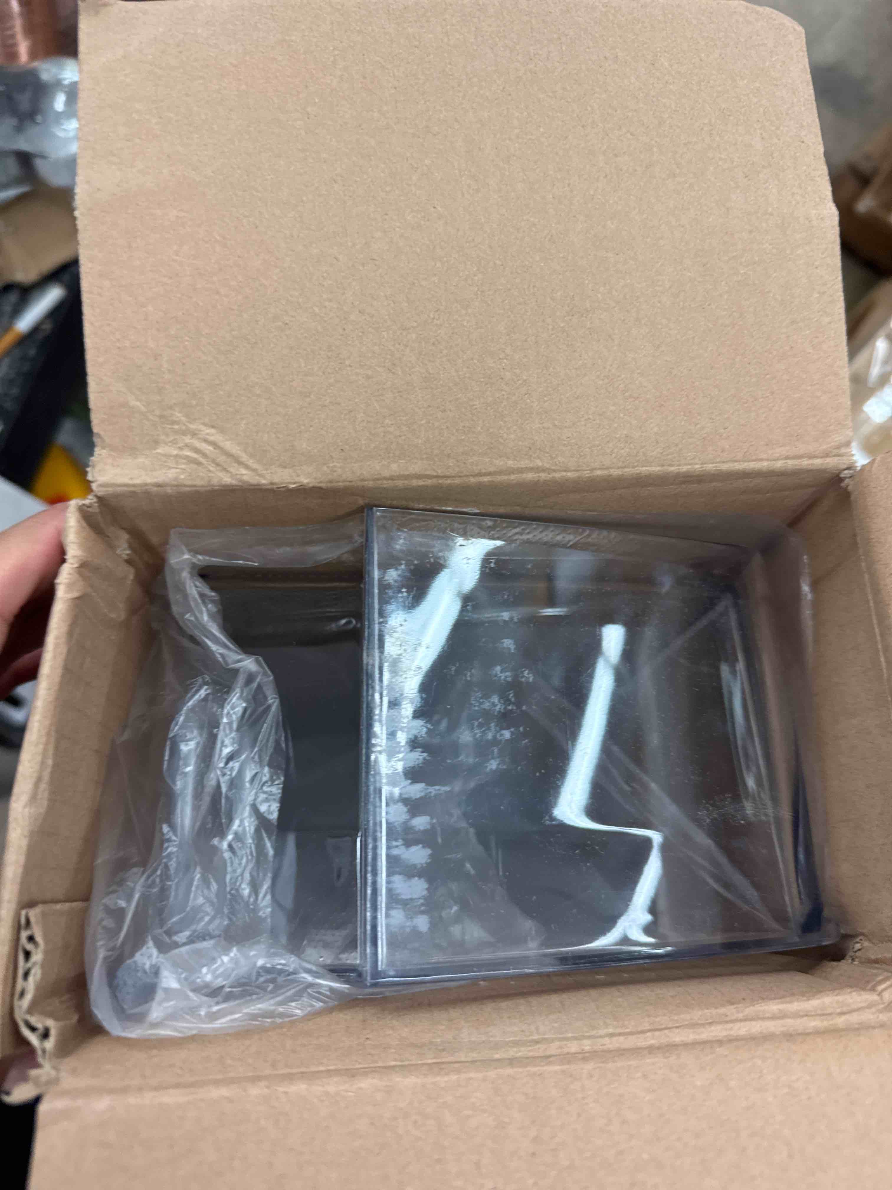 https://s3.amazonaws.com/lotting-images-prod/phillipi/BRN1918244_1745680130906.jpeg