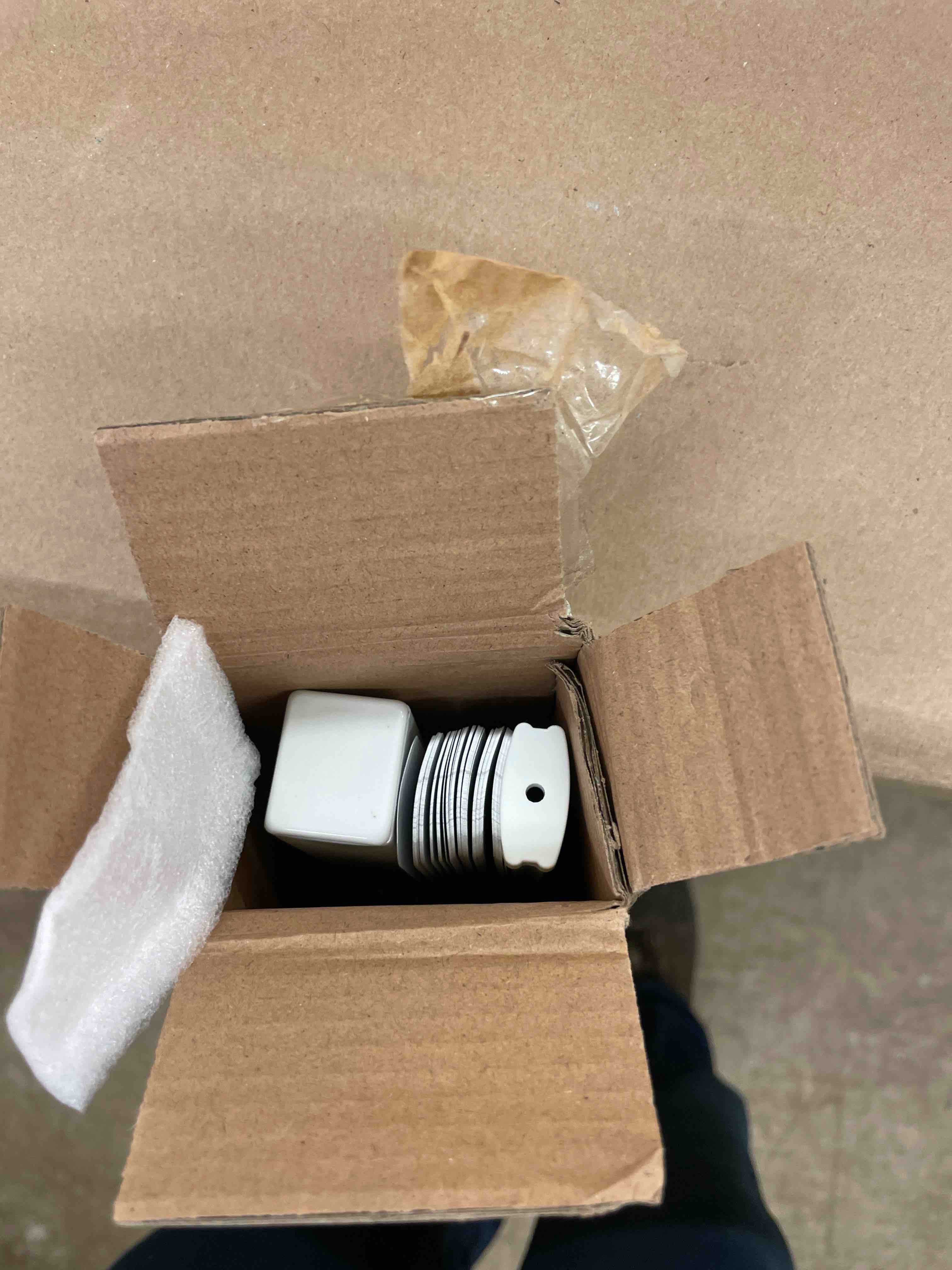 https://s3.amazonaws.com/lotting-images-prod/phillipi/BRN1918252_1745681669409.jpeg