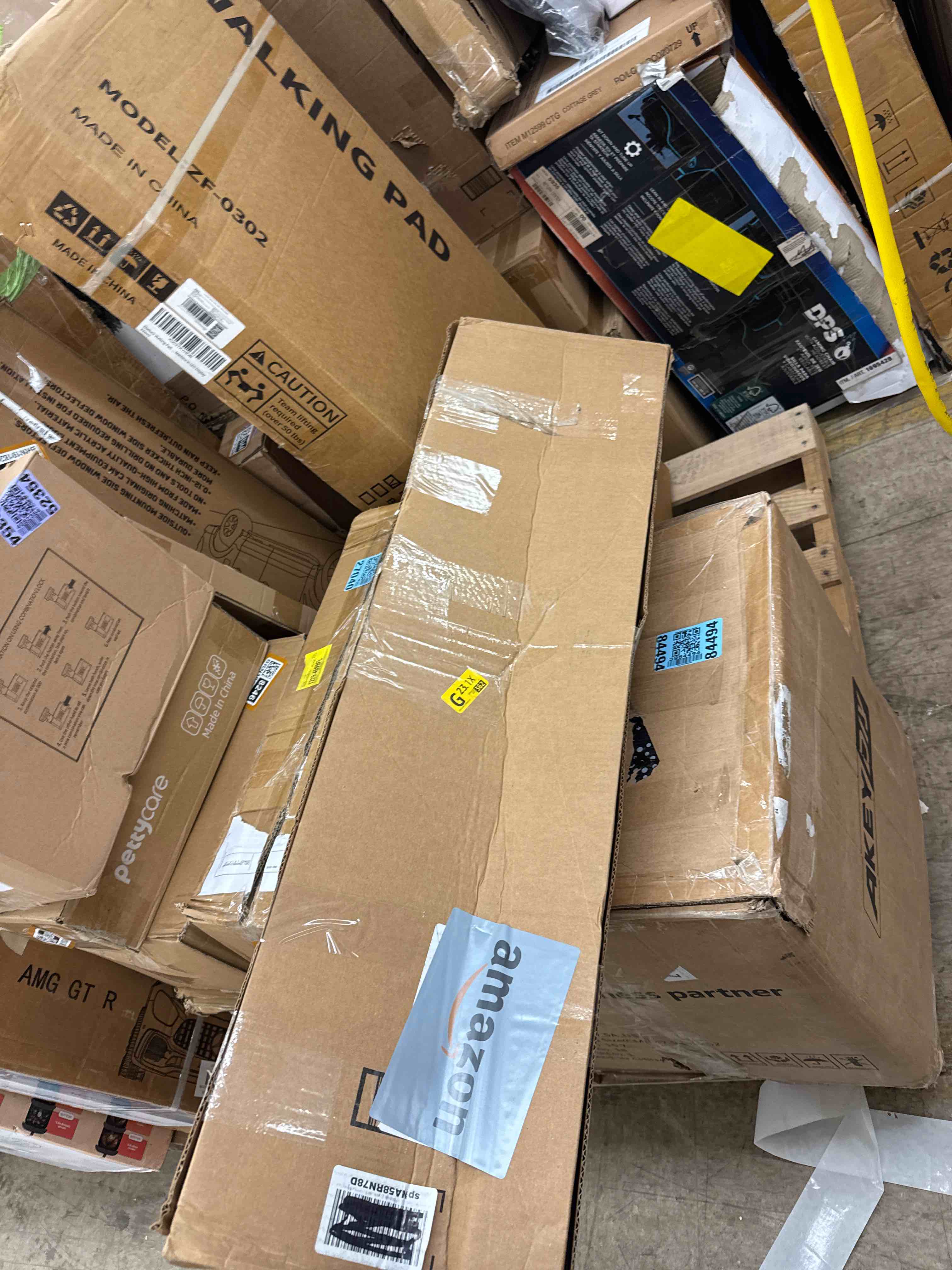 https://s3.amazonaws.com/lotting-images-prod/phillipi/BRN1918254_1745681803963.jpeg
