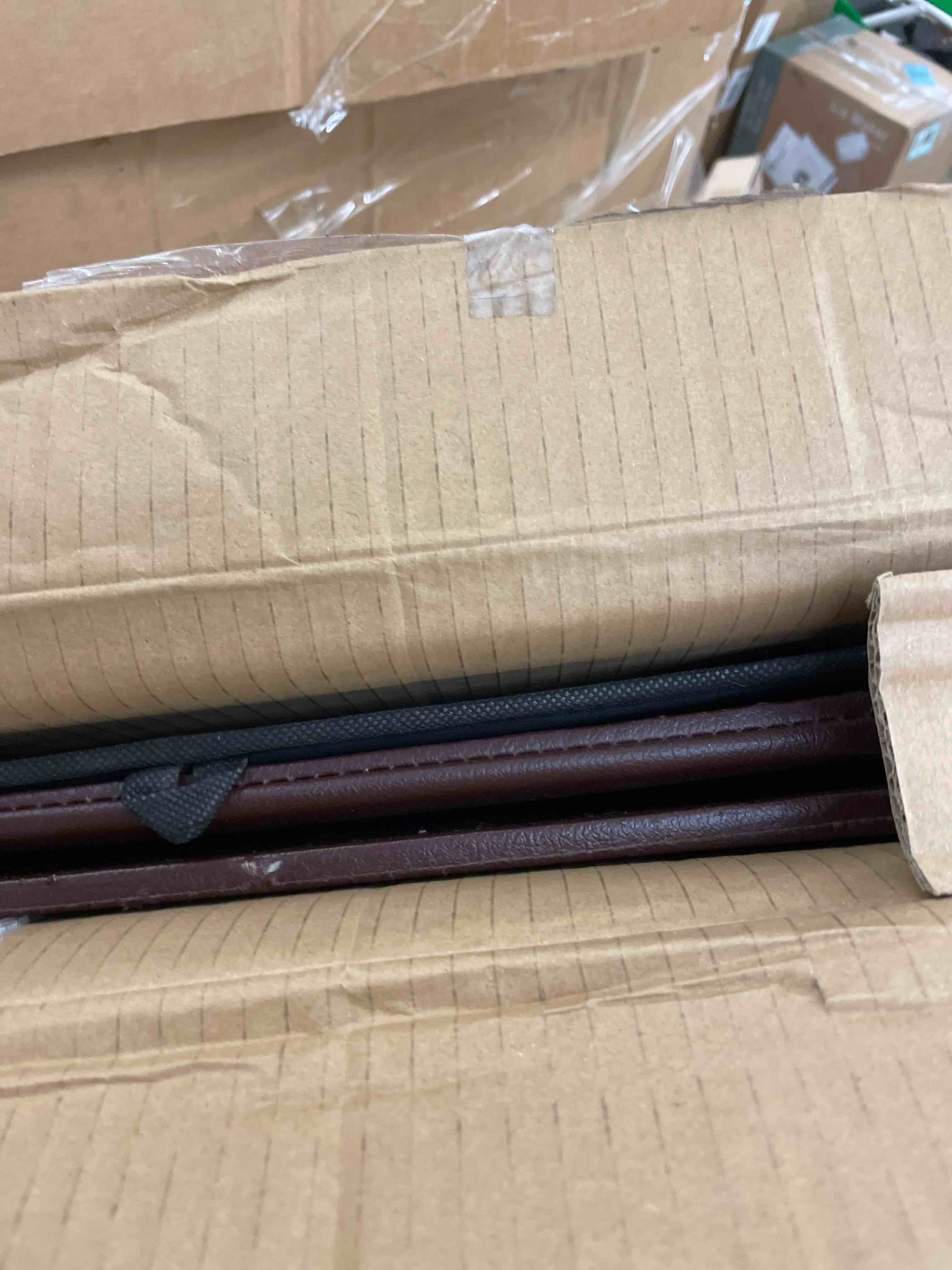 https://s3.amazonaws.com/lotting-images-prod/phillipi/BRN1918259_1745682609366.jpeg
