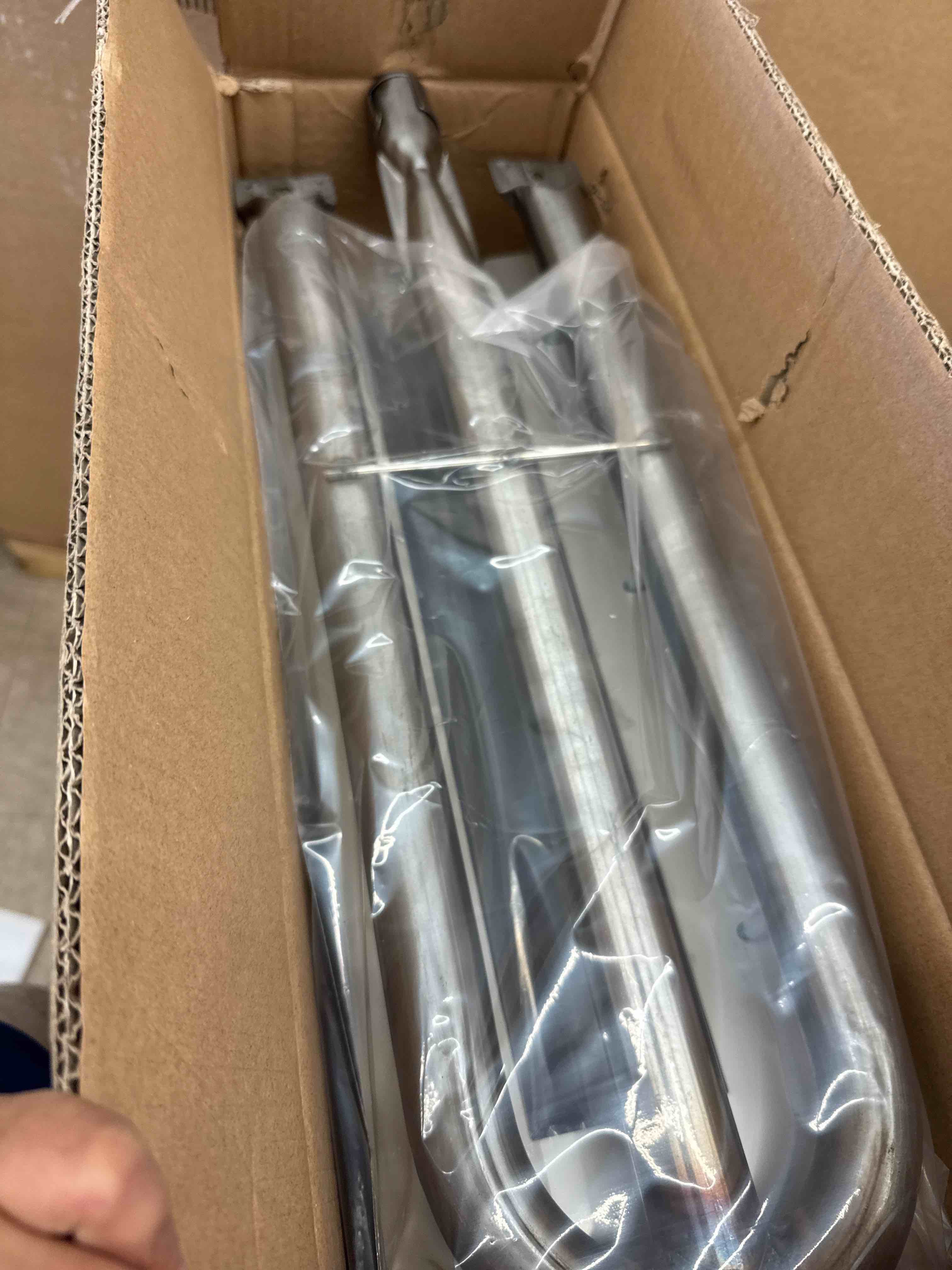 https://s3.amazonaws.com/lotting-images-prod/phillipi/BRN1919077_1748877865181.jpeg