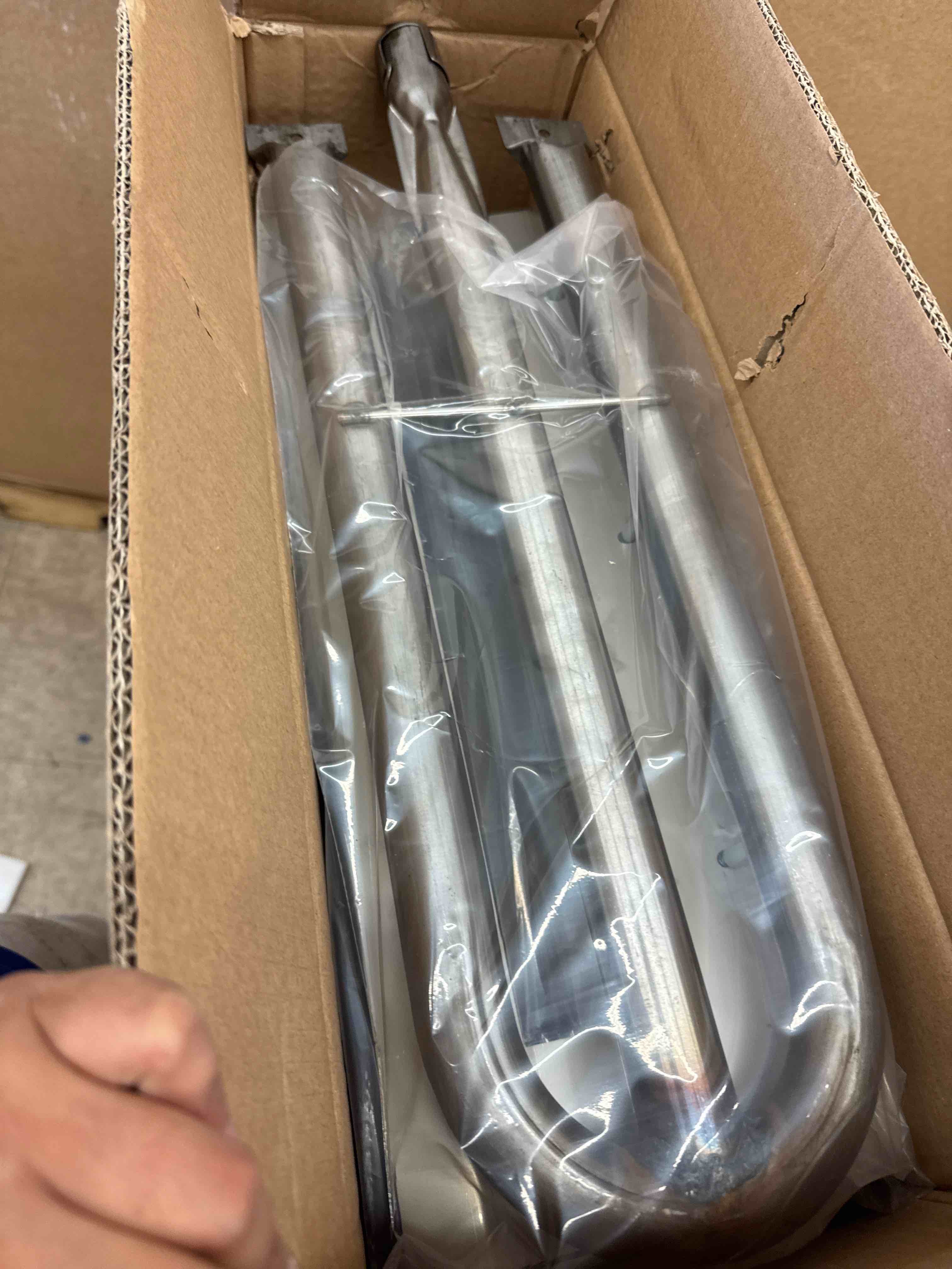 https://s3.amazonaws.com/lotting-images-prod/phillipi/BRN1919077_1748877865967.jpeg