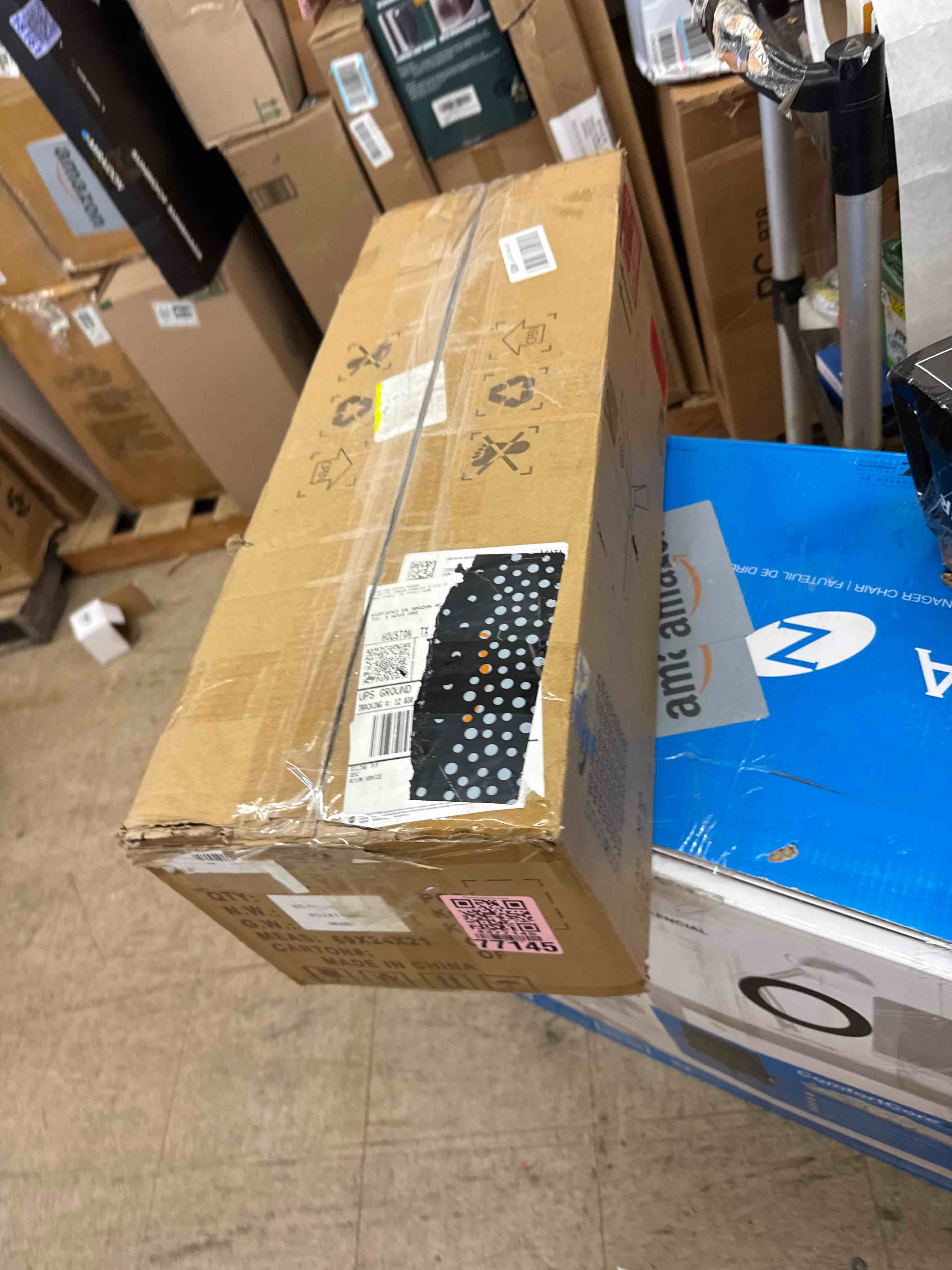 https://s3.amazonaws.com/lotting-images-prod/phillipi/BRN1919103_1748884396637.jpeg