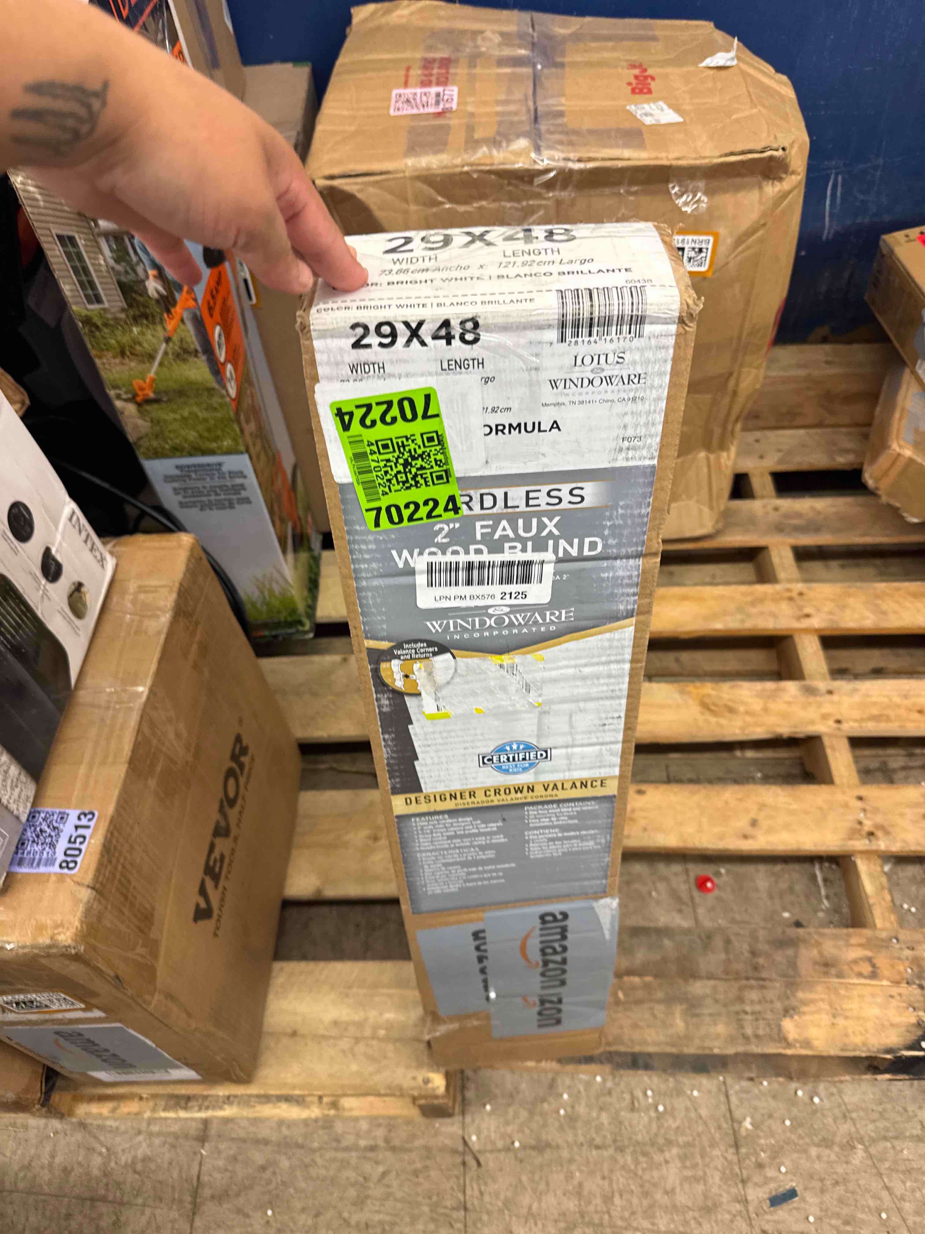 https://s3.amazonaws.com/lotting-images-prod/phillipi/BRN1919180_1749041536019.jpeg