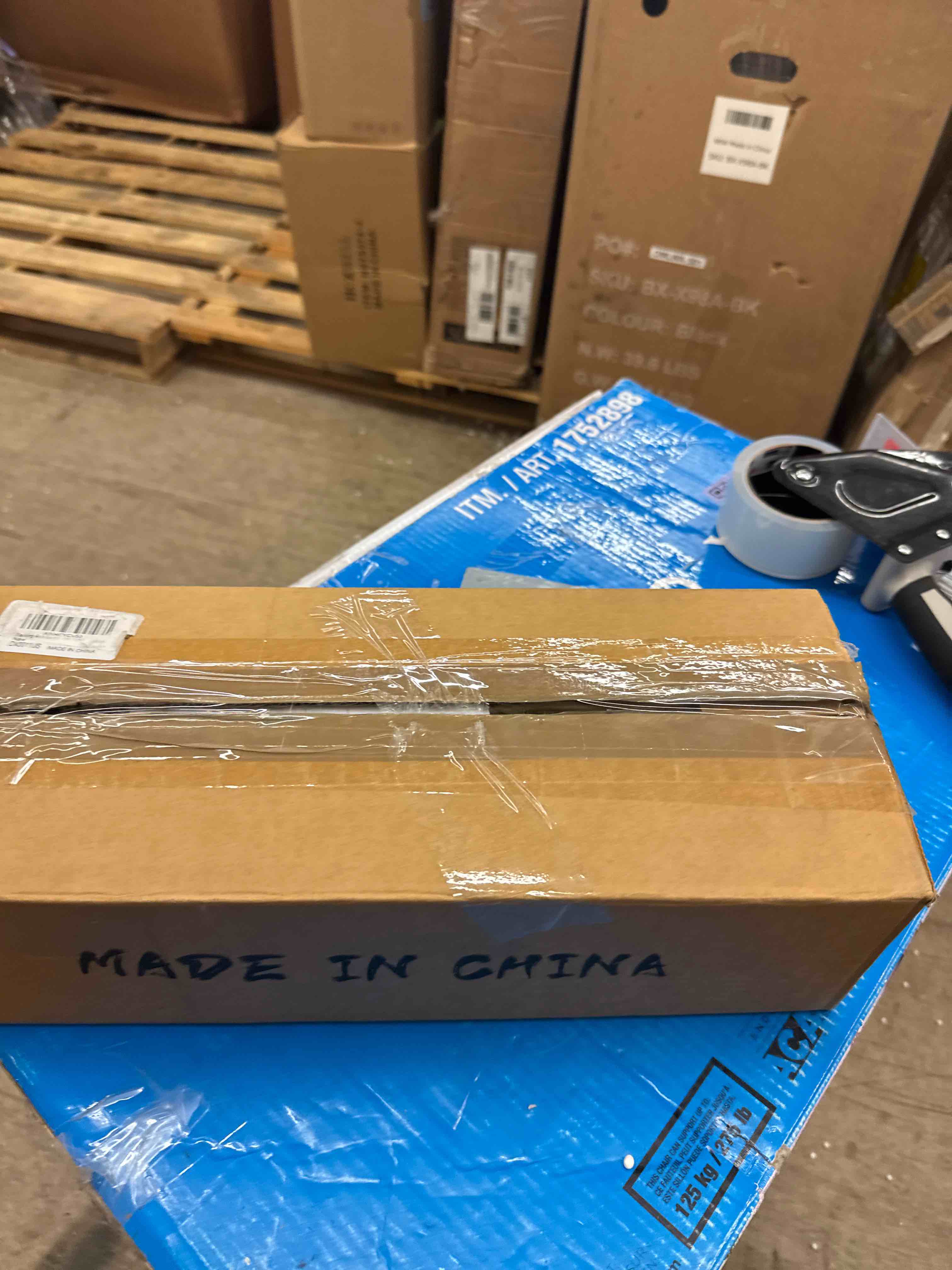 https://s3.amazonaws.com/lotting-images-prod/phillipi/BRN1919184_1749042333659.jpeg