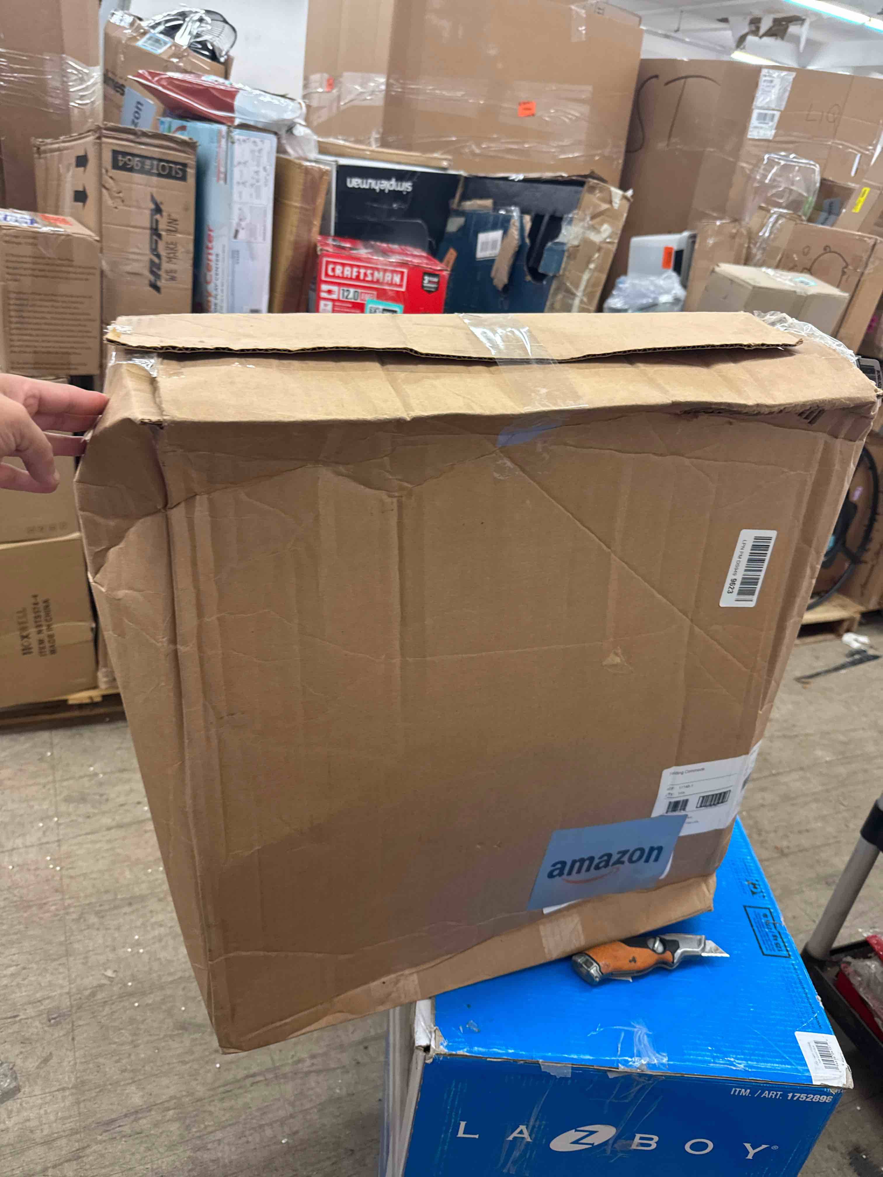 https://s3.amazonaws.com/lotting-images-prod/phillipi/BRN1919189_1749042809507.jpeg