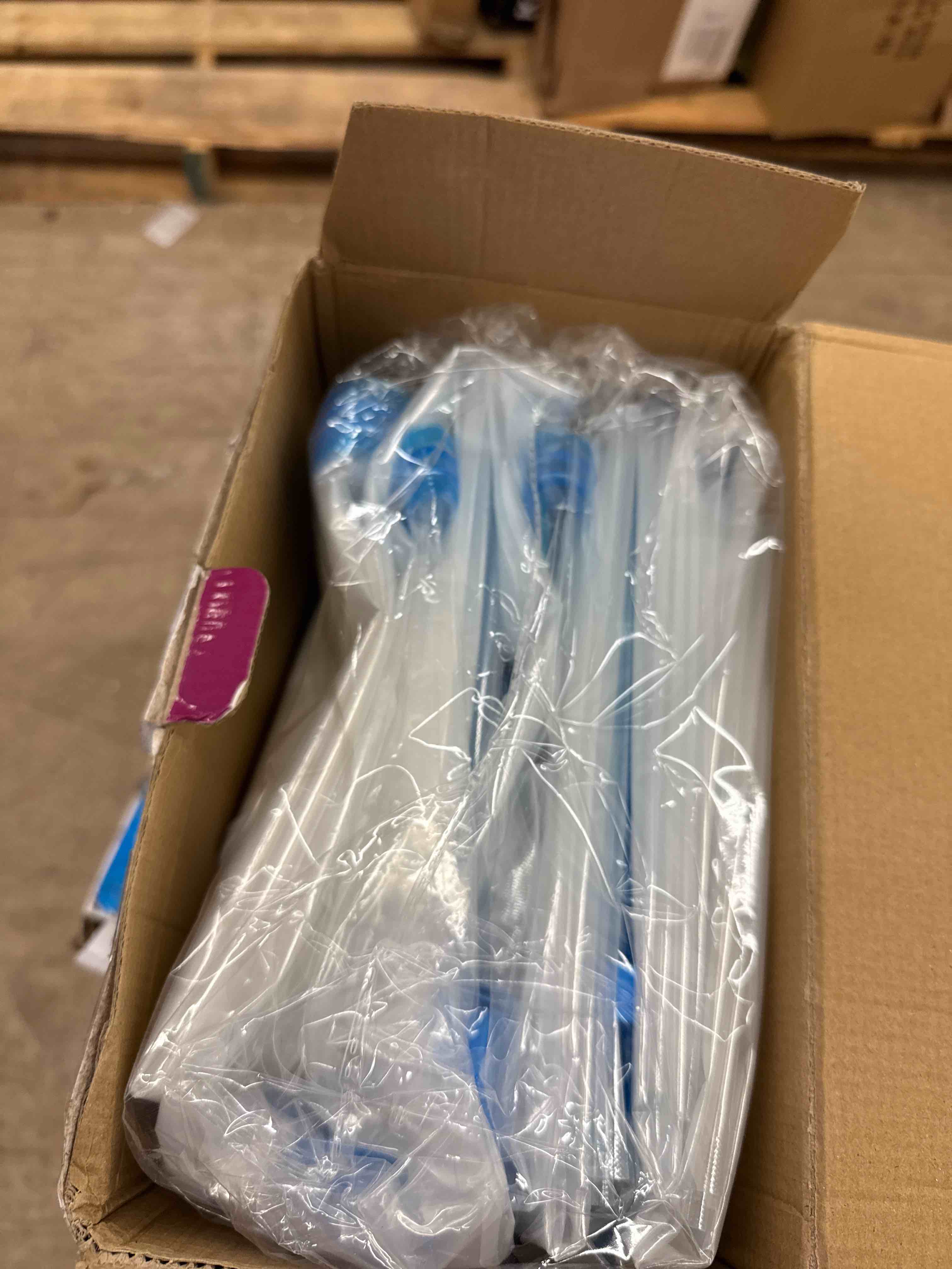 https://s3.amazonaws.com/lotting-images-prod/phillipi/BRN1919202_1749045376086.jpeg