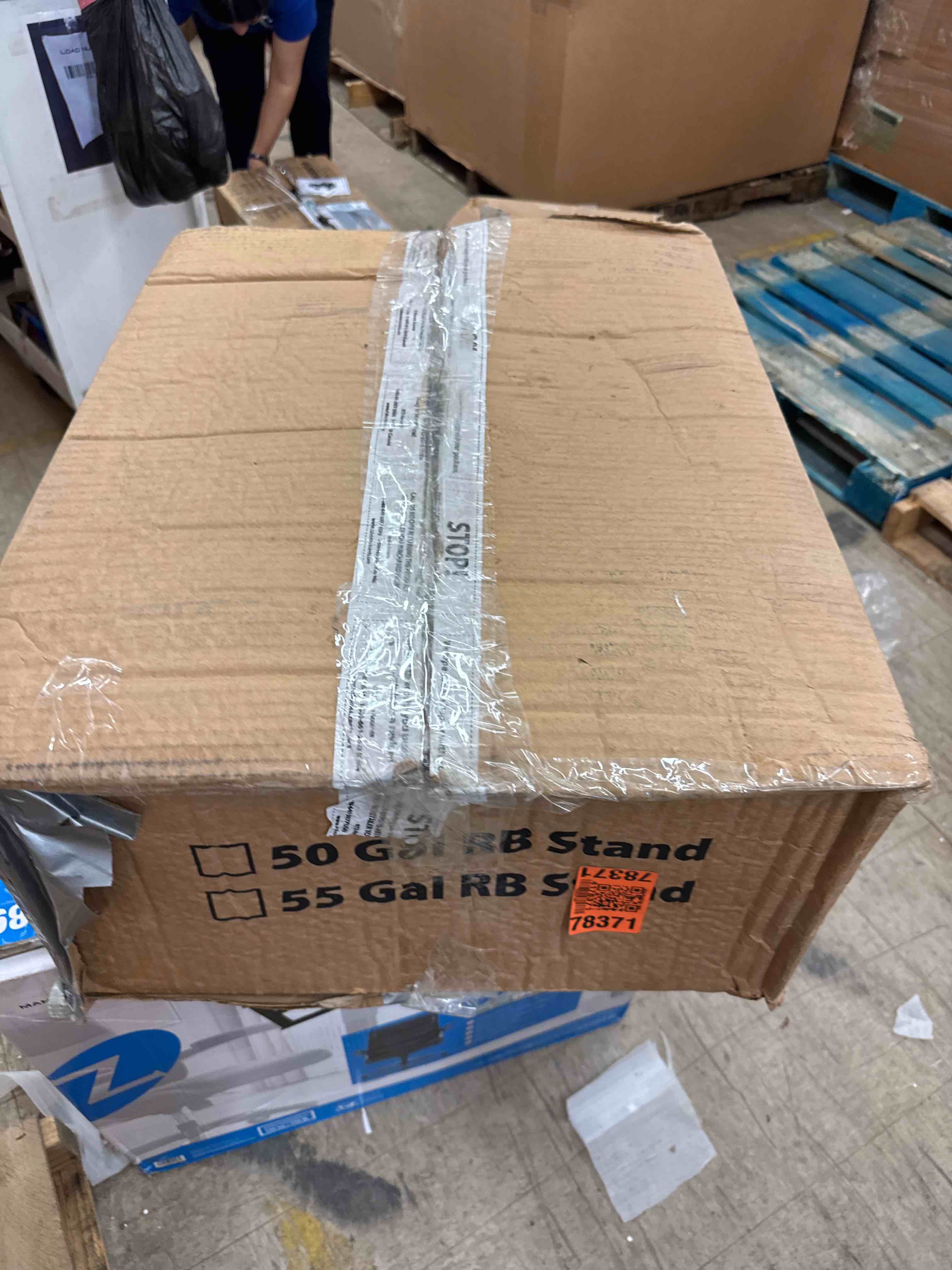 https://s3.amazonaws.com/lotting-images-prod/phillipi/BRN1919210_1749048105102.jpeg