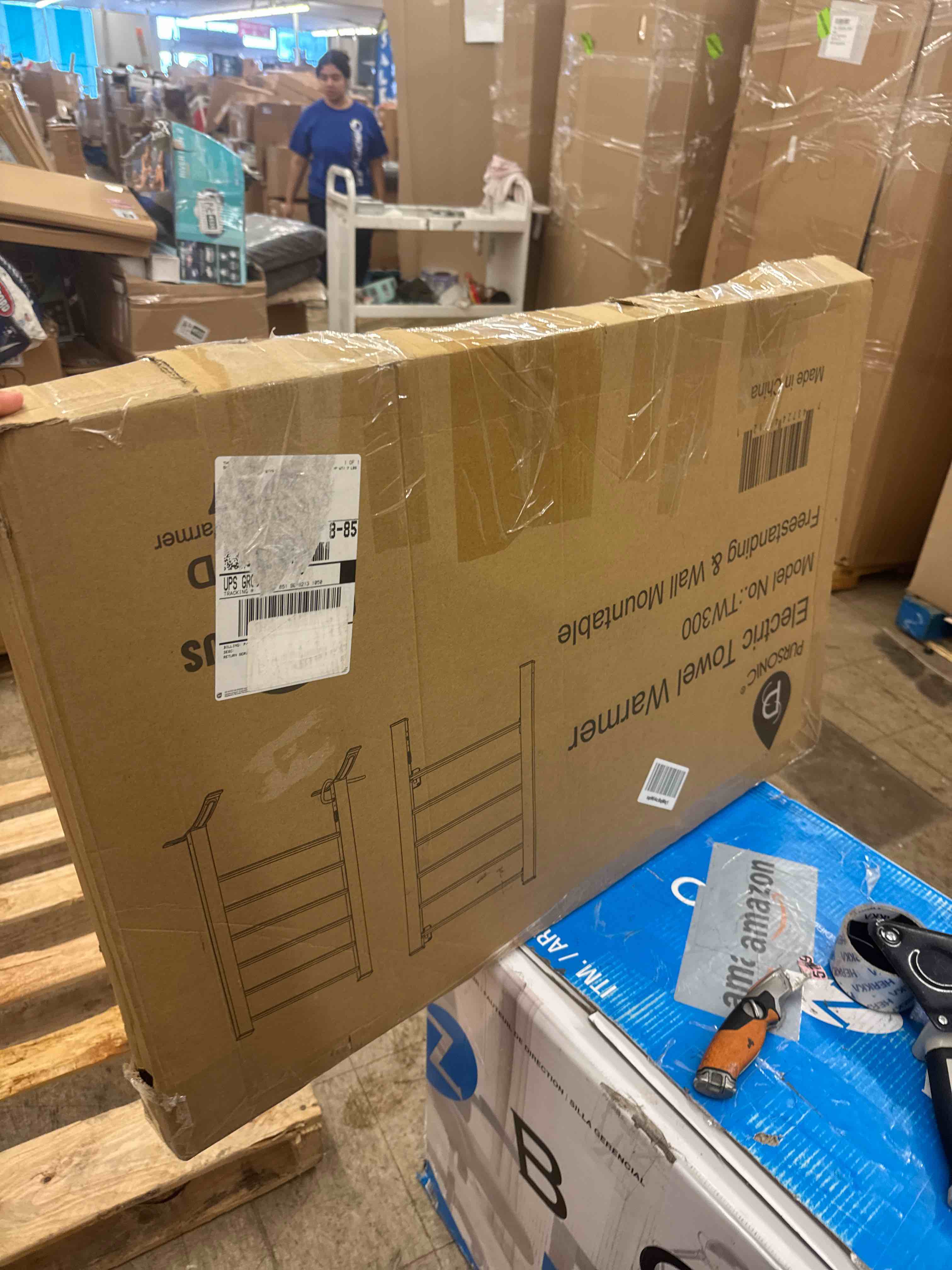https://s3.amazonaws.com/lotting-images-prod/phillipi/BRN1919576_1749645287633.jpeg