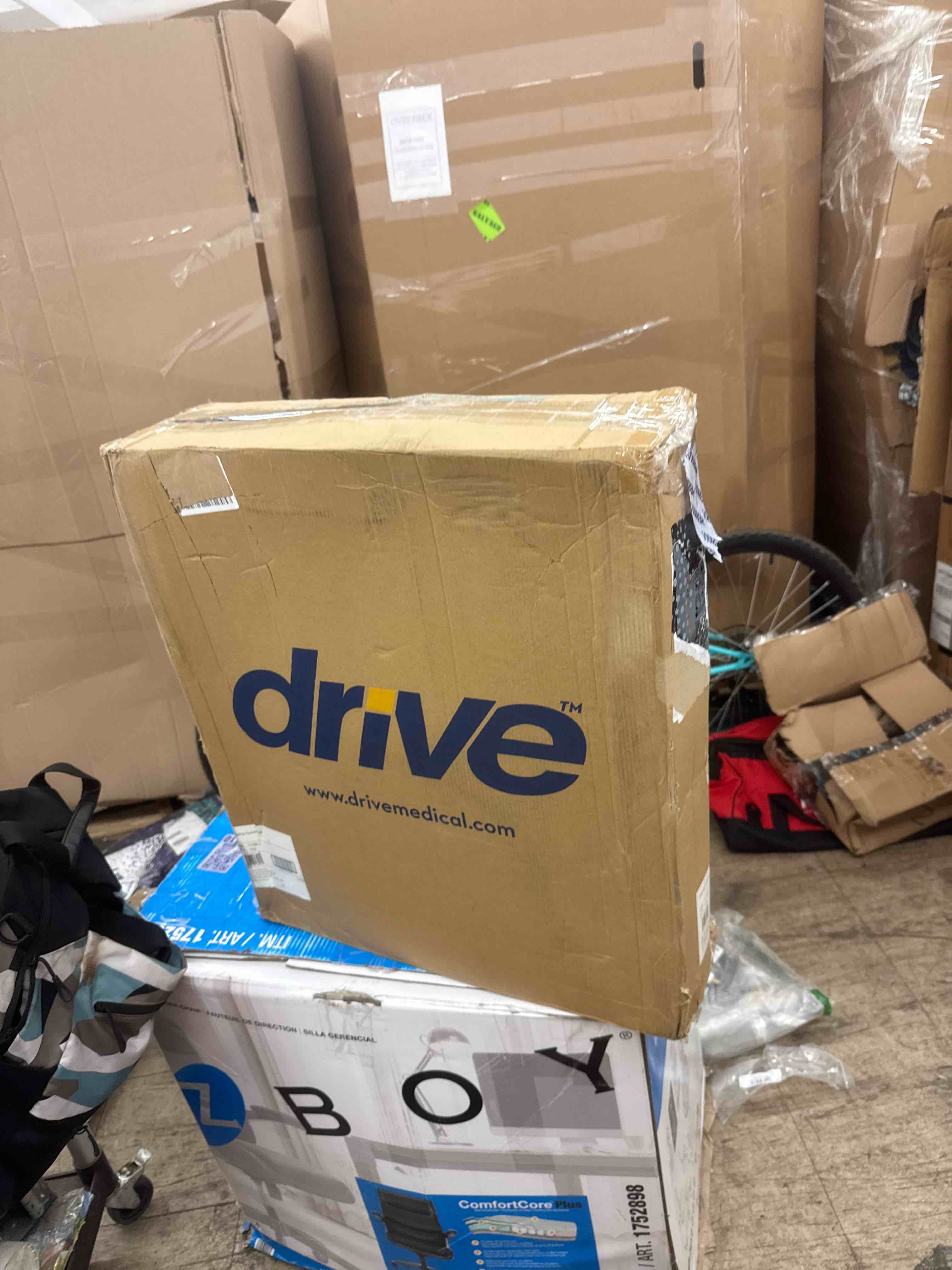 https://s3.amazonaws.com/lotting-images-prod/phillipi/BRN1919646_1749670032882.jpeg