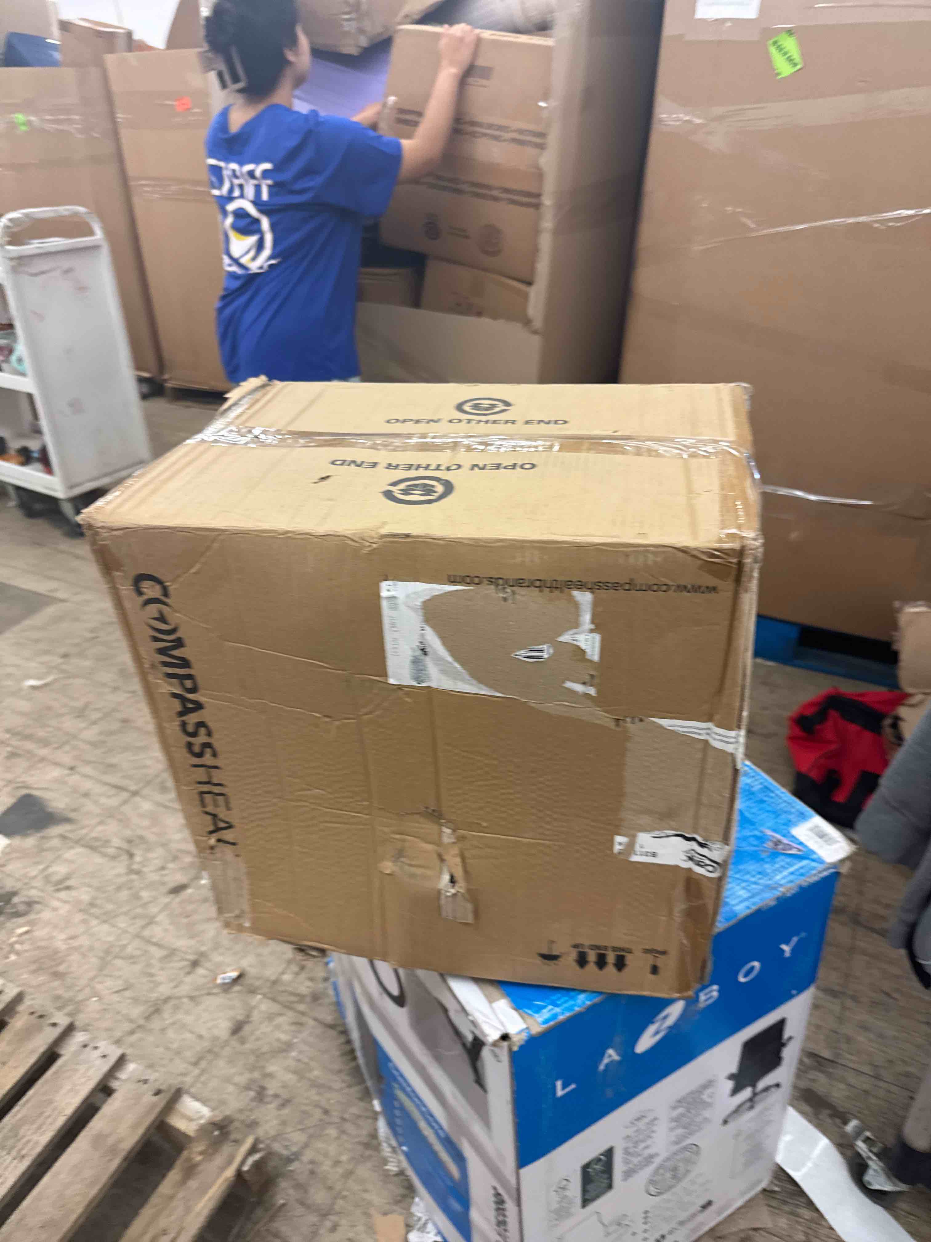 https://s3.amazonaws.com/lotting-images-prod/phillipi/BRN1919660_1749732477423.jpeg