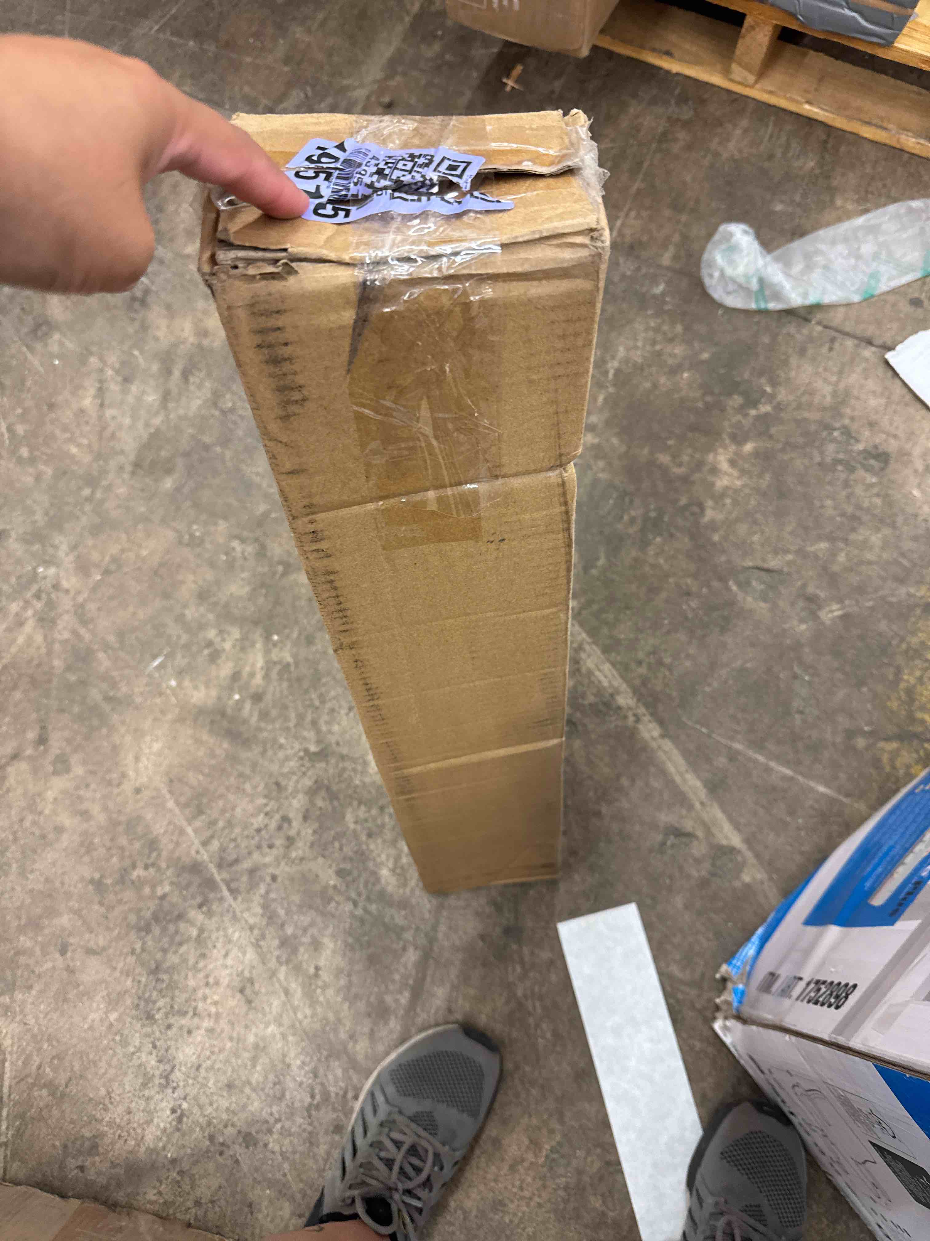 https://s3.amazonaws.com/lotting-images-prod/phillipi/BRN1919760_1749830454548.jpeg