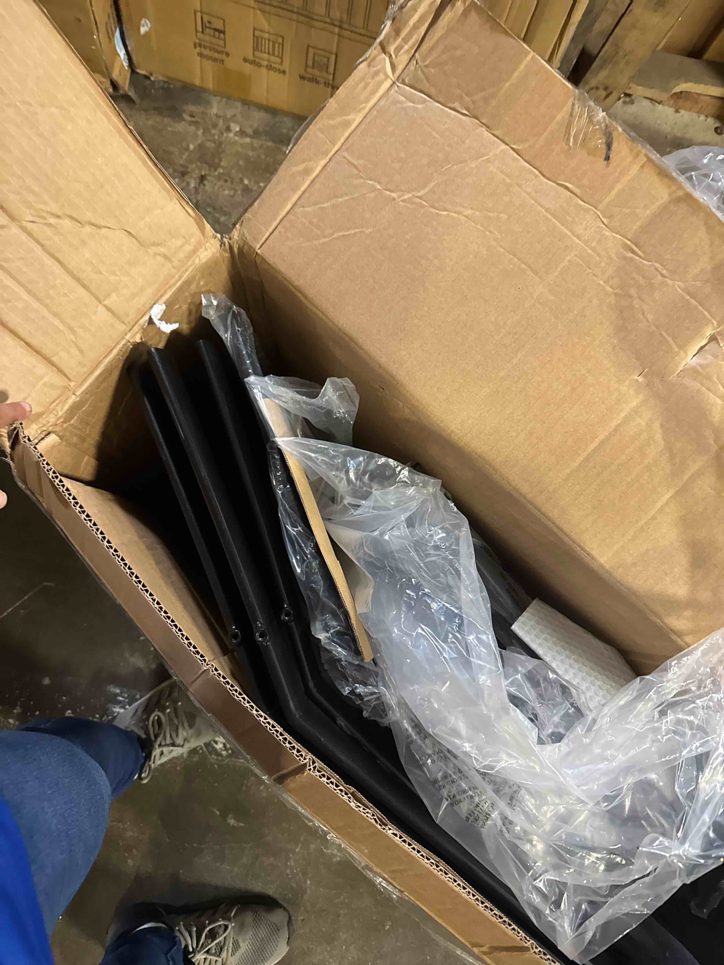 https://s3.amazonaws.com/lotting-images-prod/phillipi/BRN1920177_1751026052835.jpeg