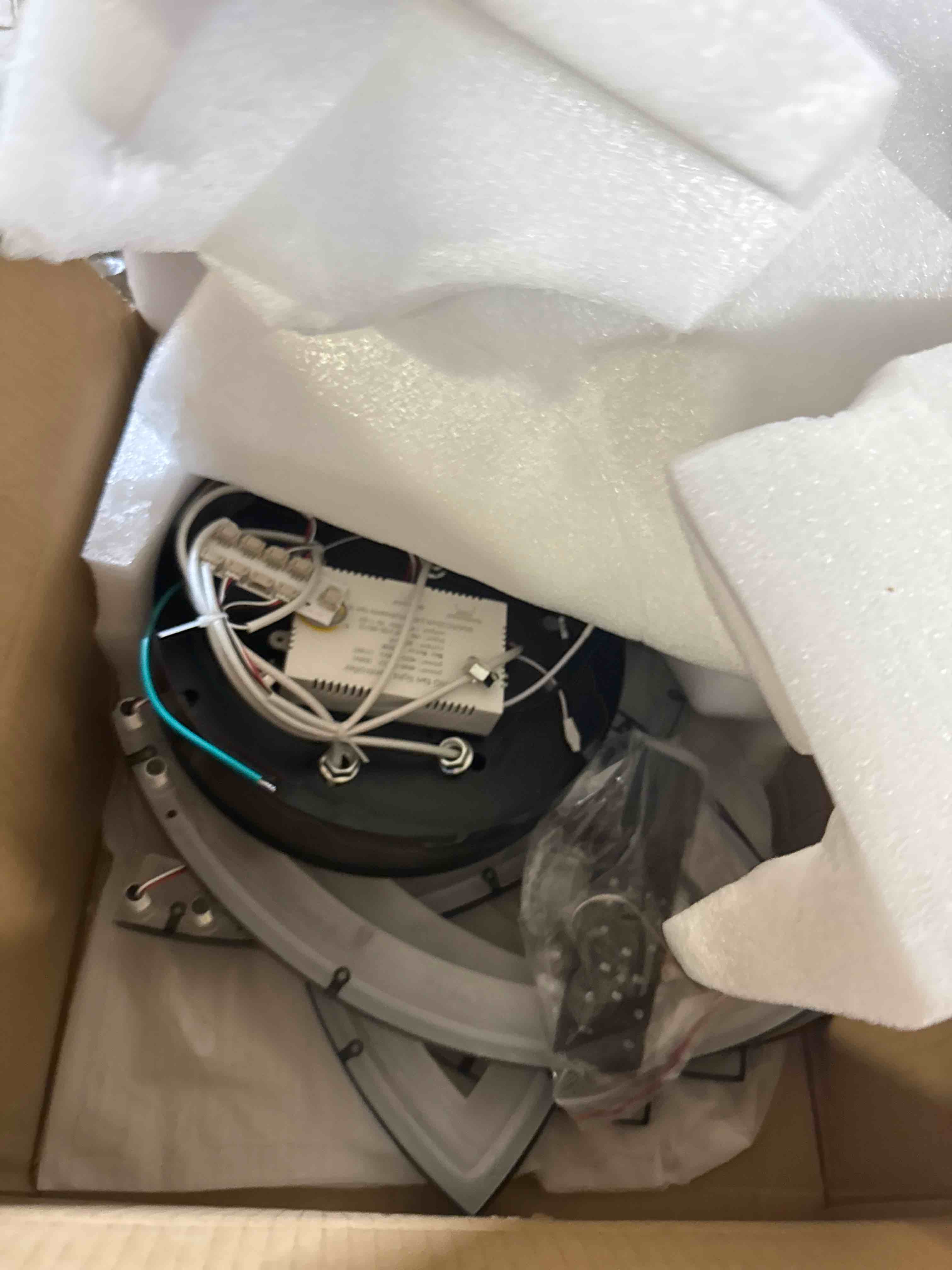 https://s3.amazonaws.com/lotting-images-prod/phillipi/BRN1920178_1751026232357.jpeg