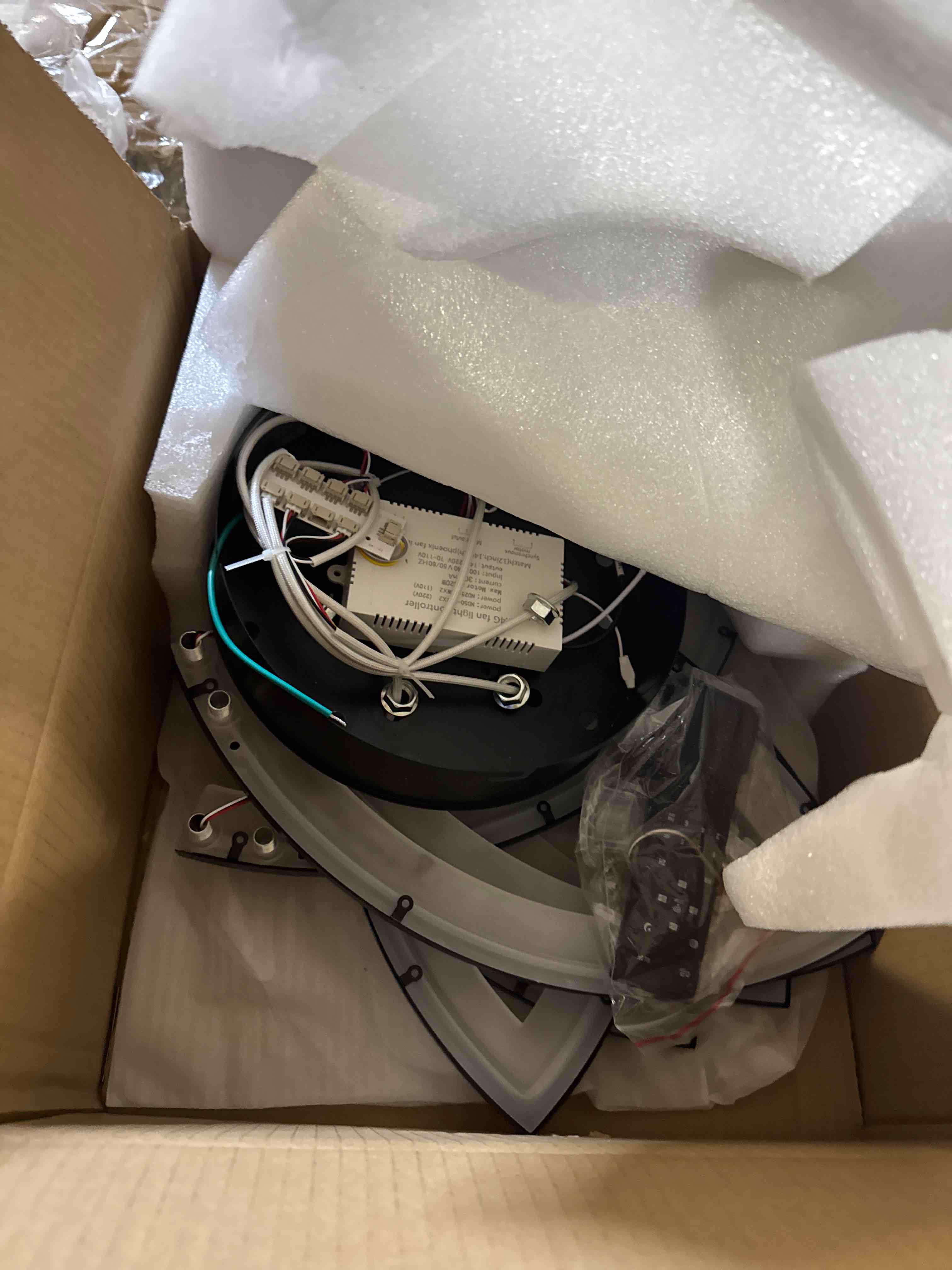 https://s3.amazonaws.com/lotting-images-prod/phillipi/BRN1920178_1751026233181.jpeg