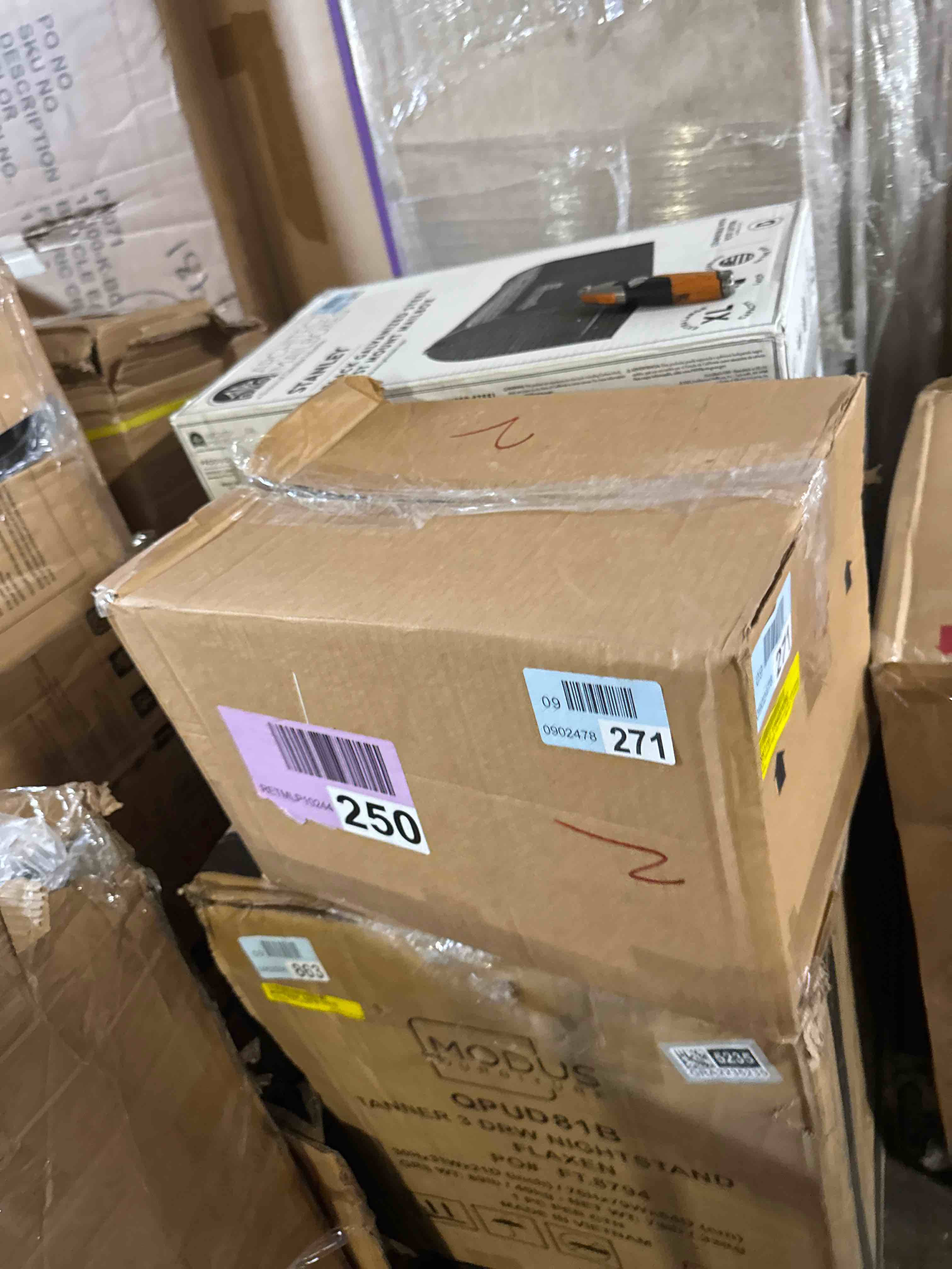 https://s3.amazonaws.com/lotting-images-prod/phillipi/BRN1920182_1751027007071.jpeg
