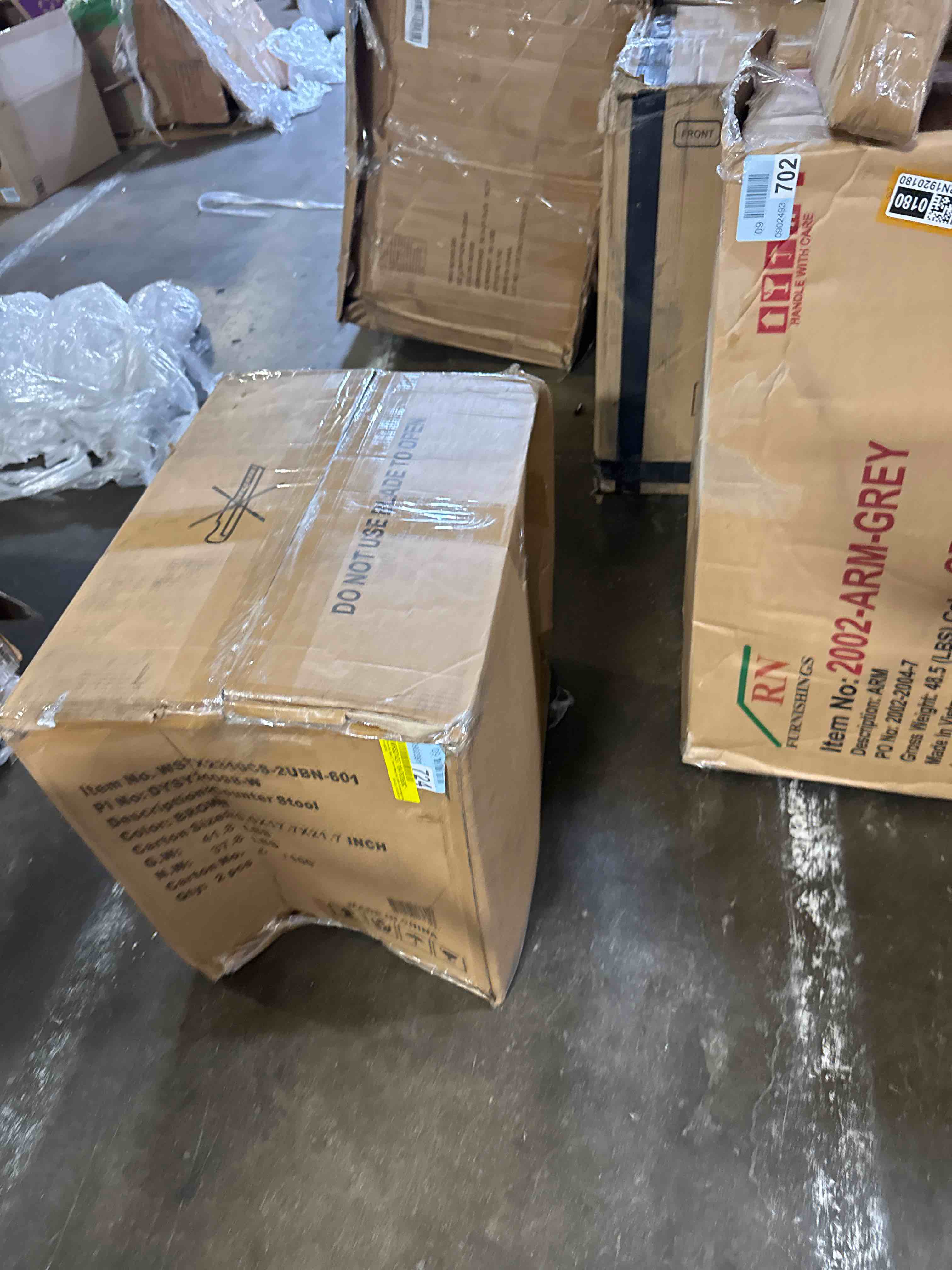 https://s3.amazonaws.com/lotting-images-prod/phillipi/BRN1920184_1751027502432.jpeg