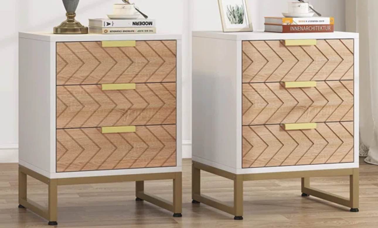 Taquasha 17.71" W Metal Nightstand 
