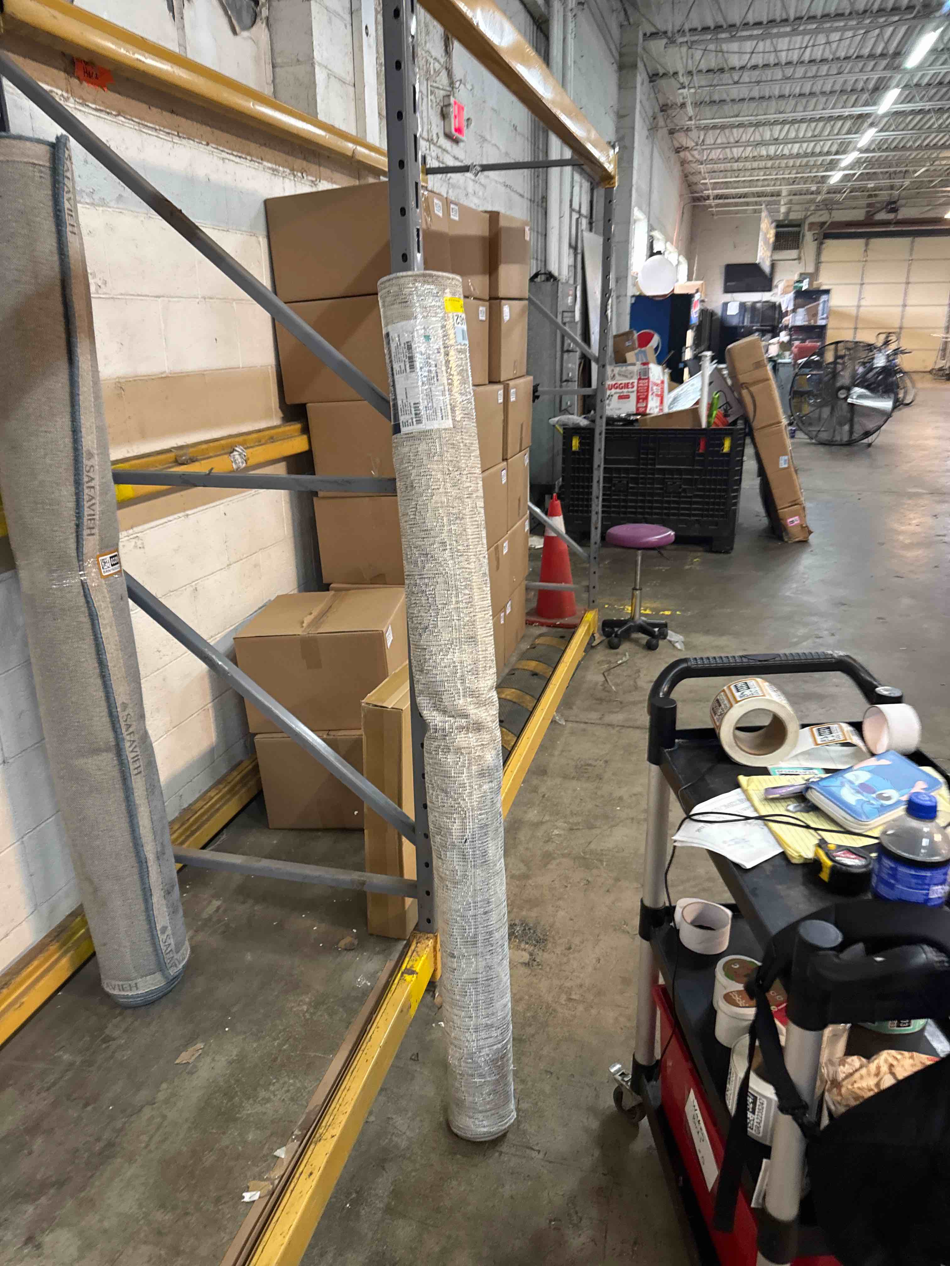 https://s3.amazonaws.com/lotting-images-prod/phillipi/BRN1920221_1751290630968.jpeg