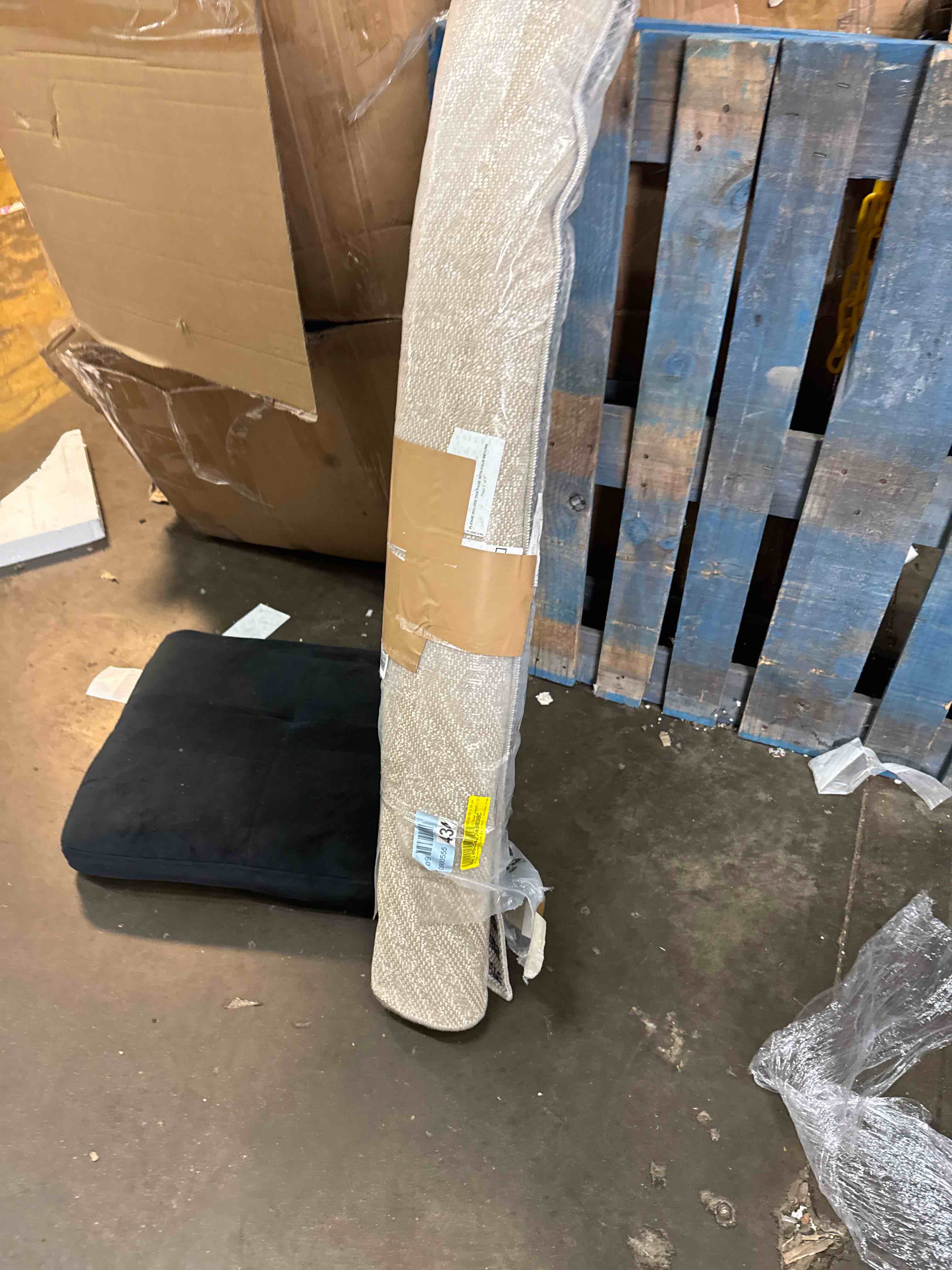https://s3.amazonaws.com/lotting-images-prod/phillipi/BRN1920228_1751292298410.jpeg