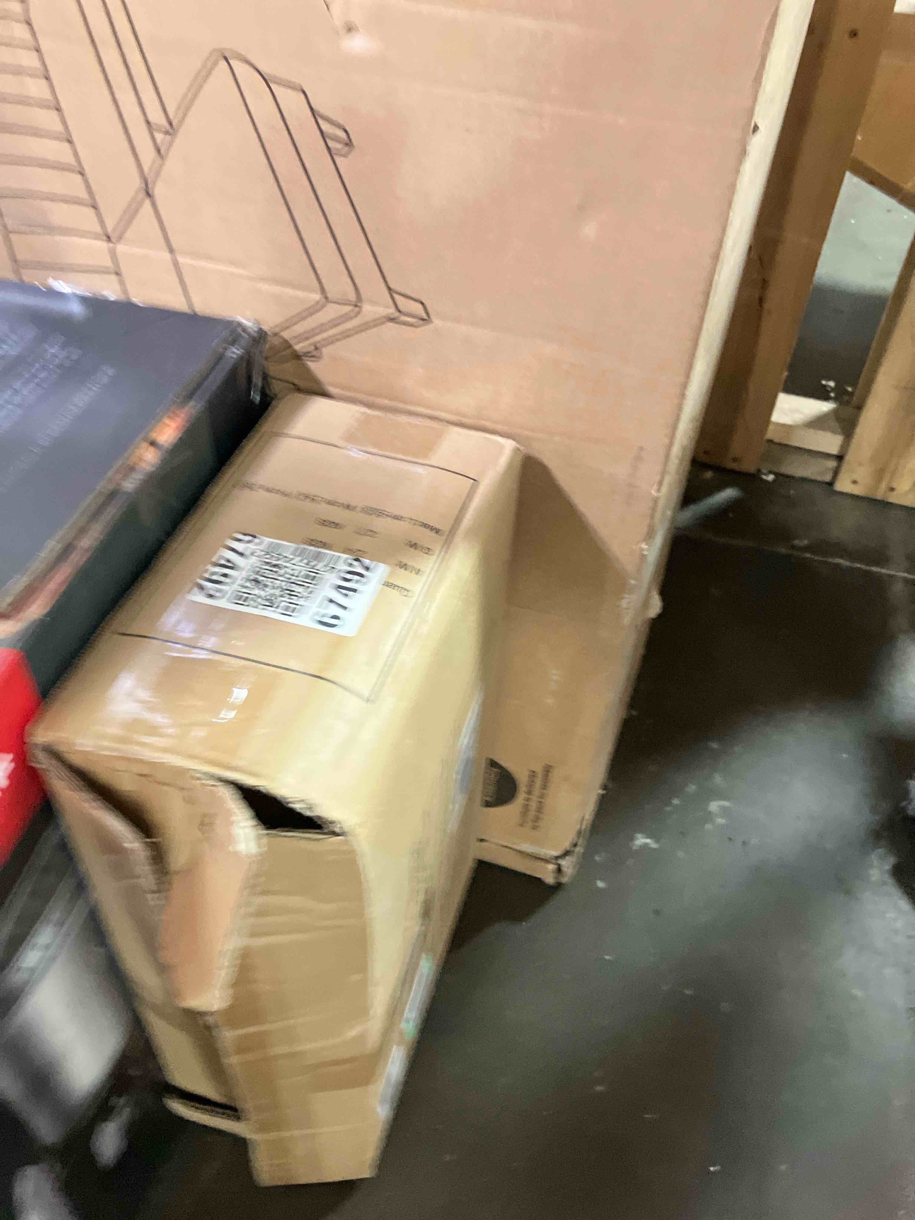 https://s3.amazonaws.com/lotting-images-prod/phillipi/BRN1920502_1753467574267.jpeg