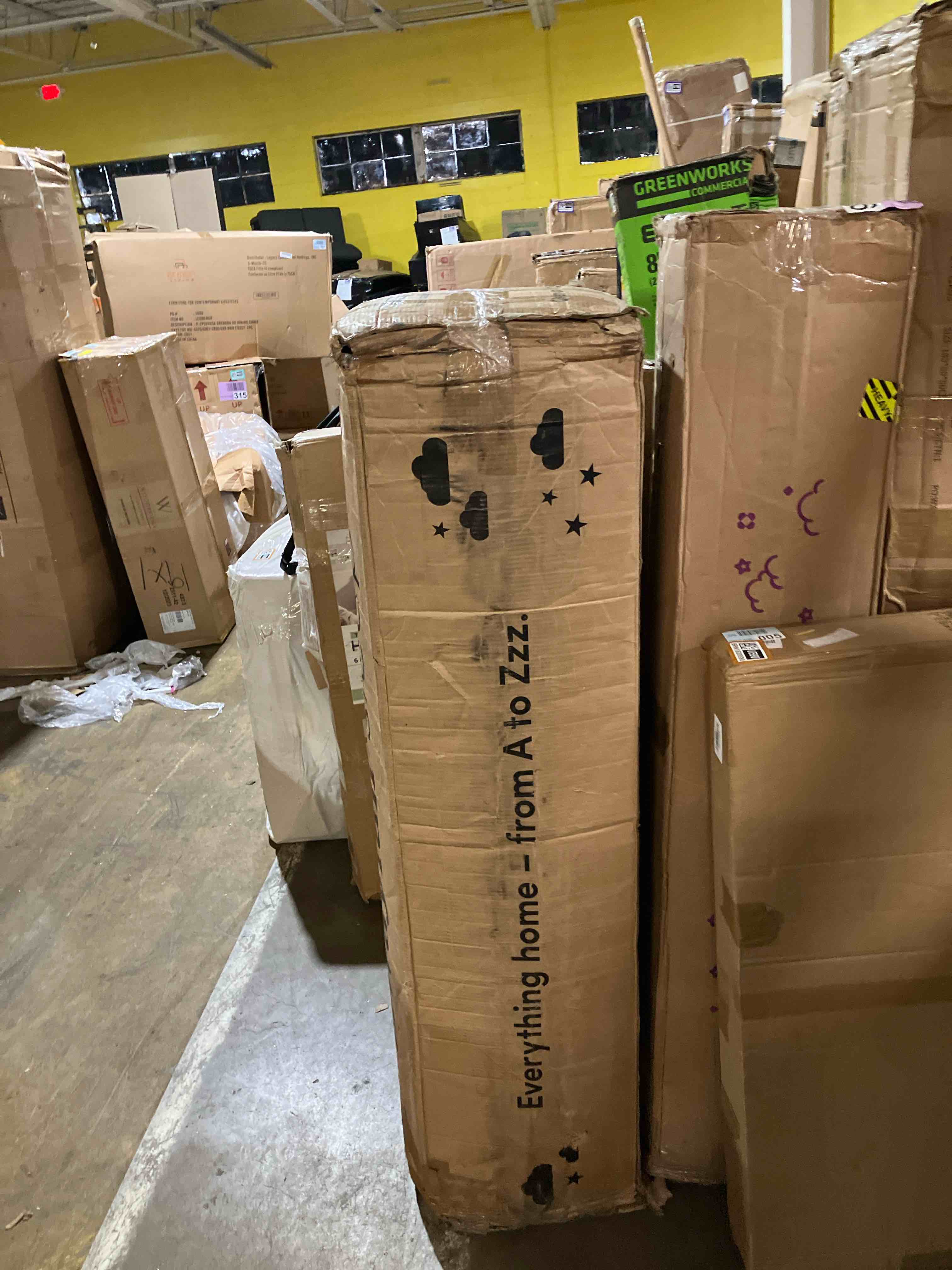 https://s3.amazonaws.com/lotting-images-prod/phillipi/BRN1920591_1753794330866.jpeg