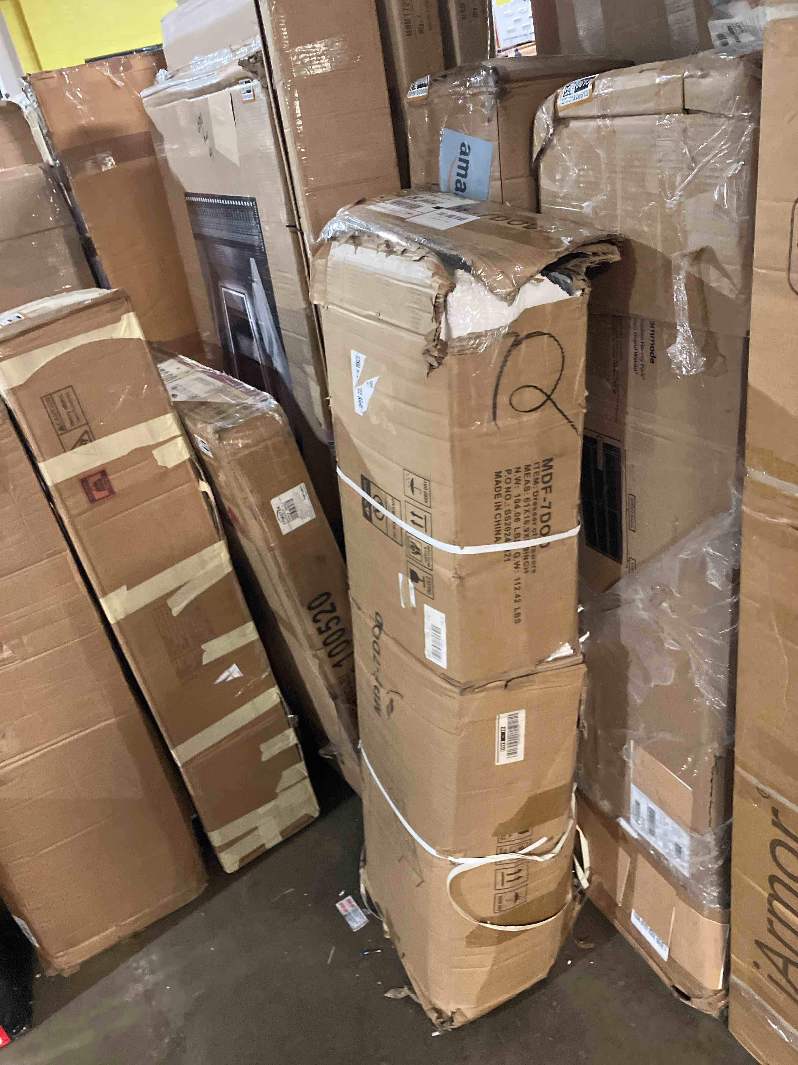 https://s3.amazonaws.com/lotting-images-prod/phillipi/BRN1920616_1753802832461.jpeg