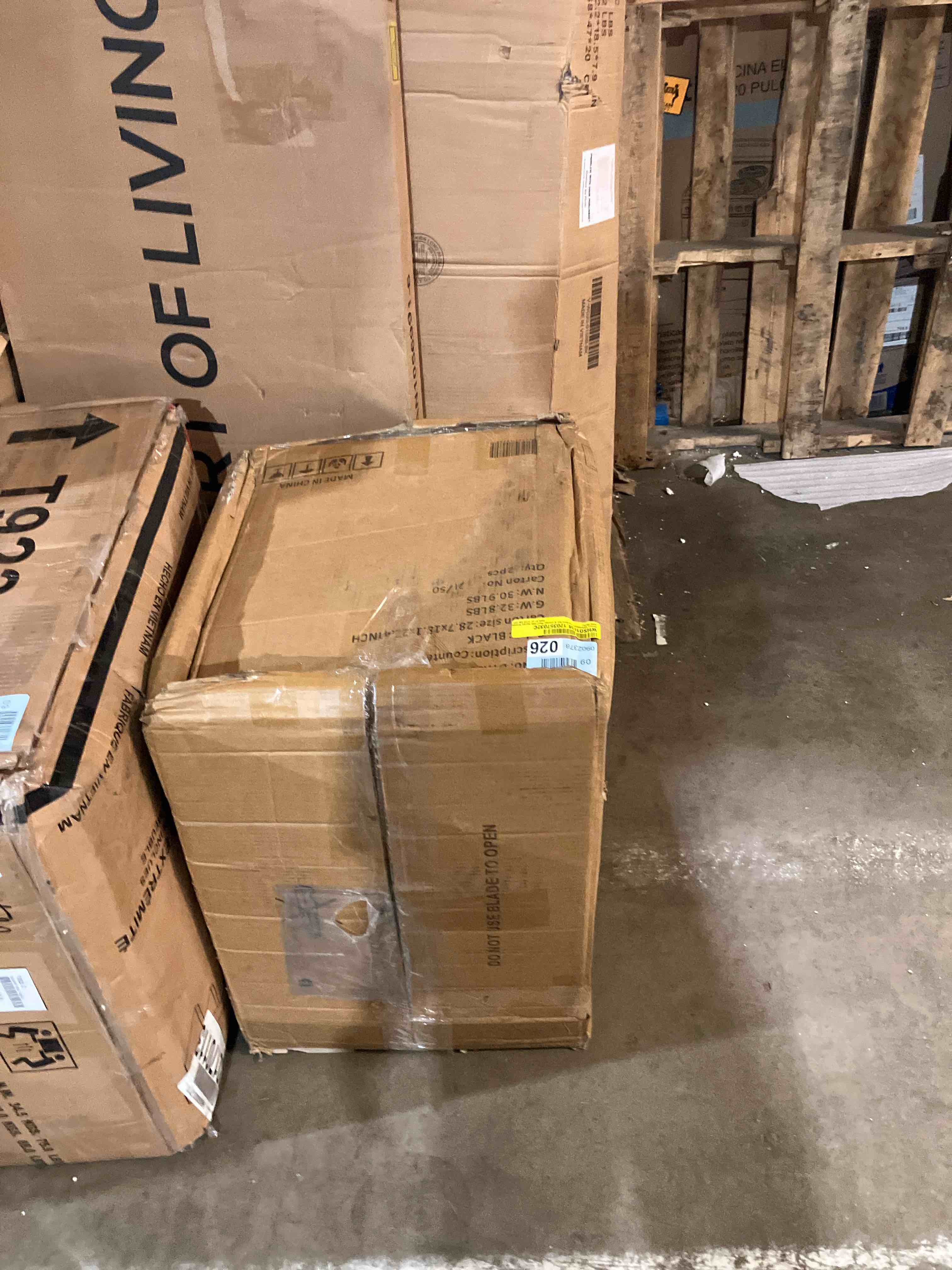 https://s3.amazonaws.com/lotting-images-prod/phillipi/BRN1920623_1753804187171.jpeg