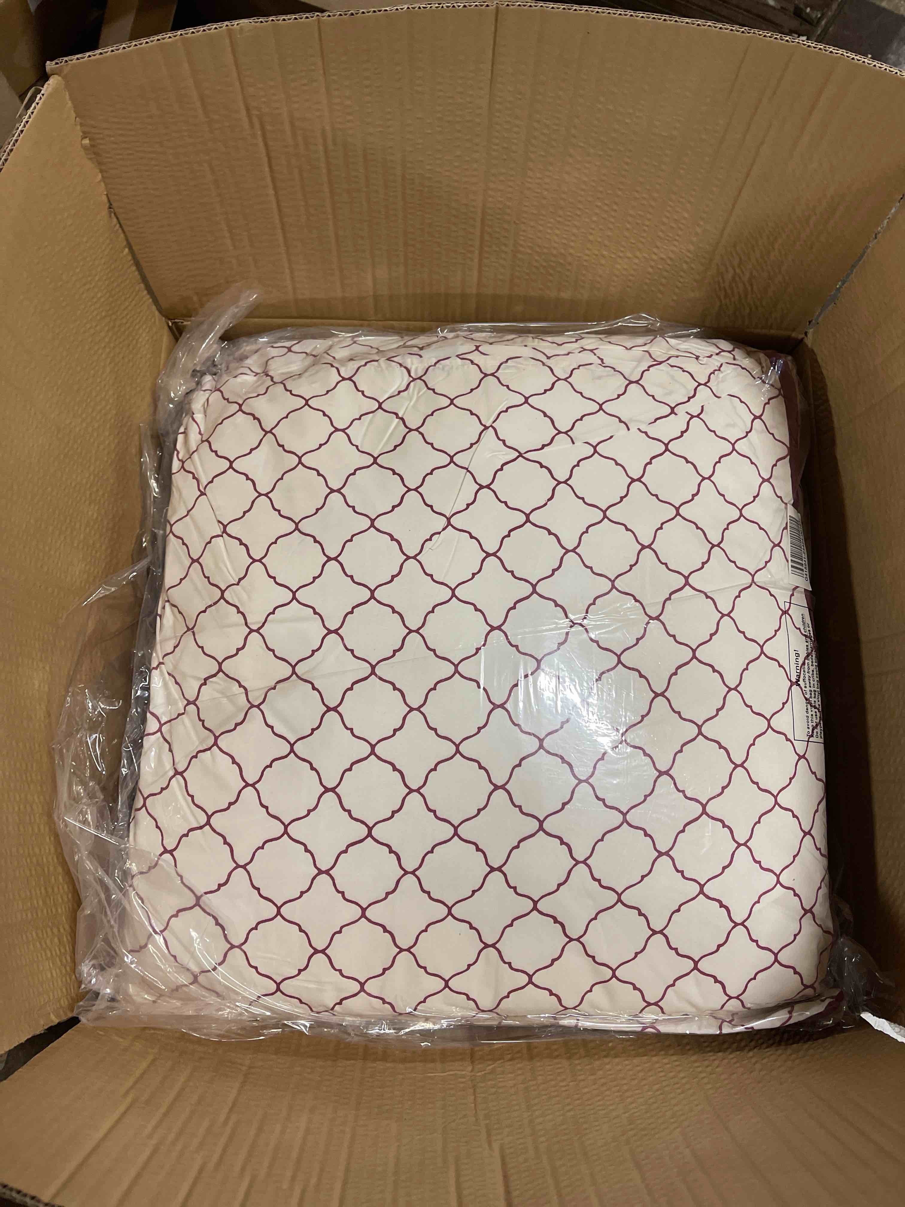 https://s3.amazonaws.com/lotting-images-prod/phillipi/BRN1920685_1753886881224.jpeg